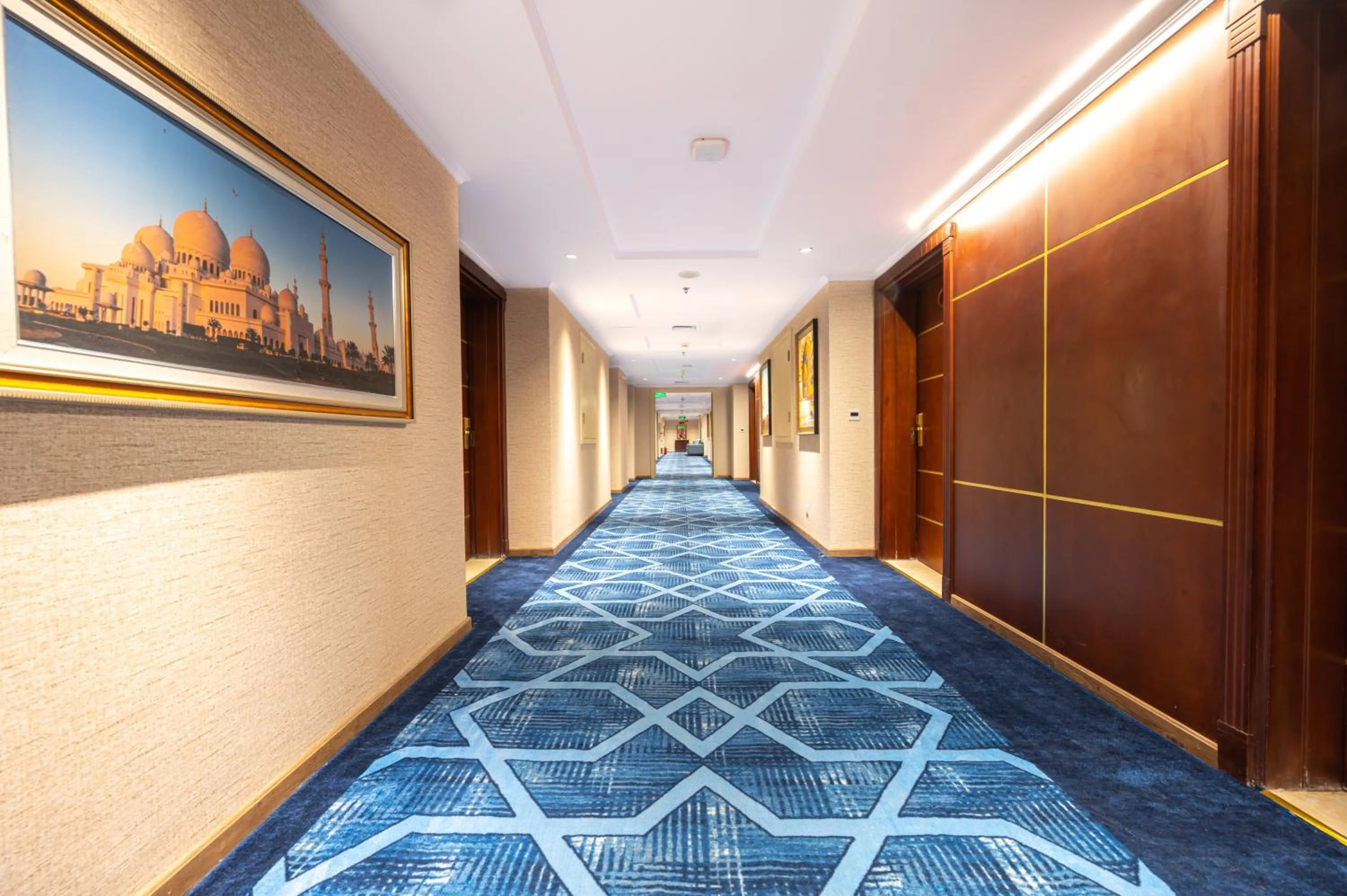 Photo of the whole room in Shaza Regency Plaza Al Madinah