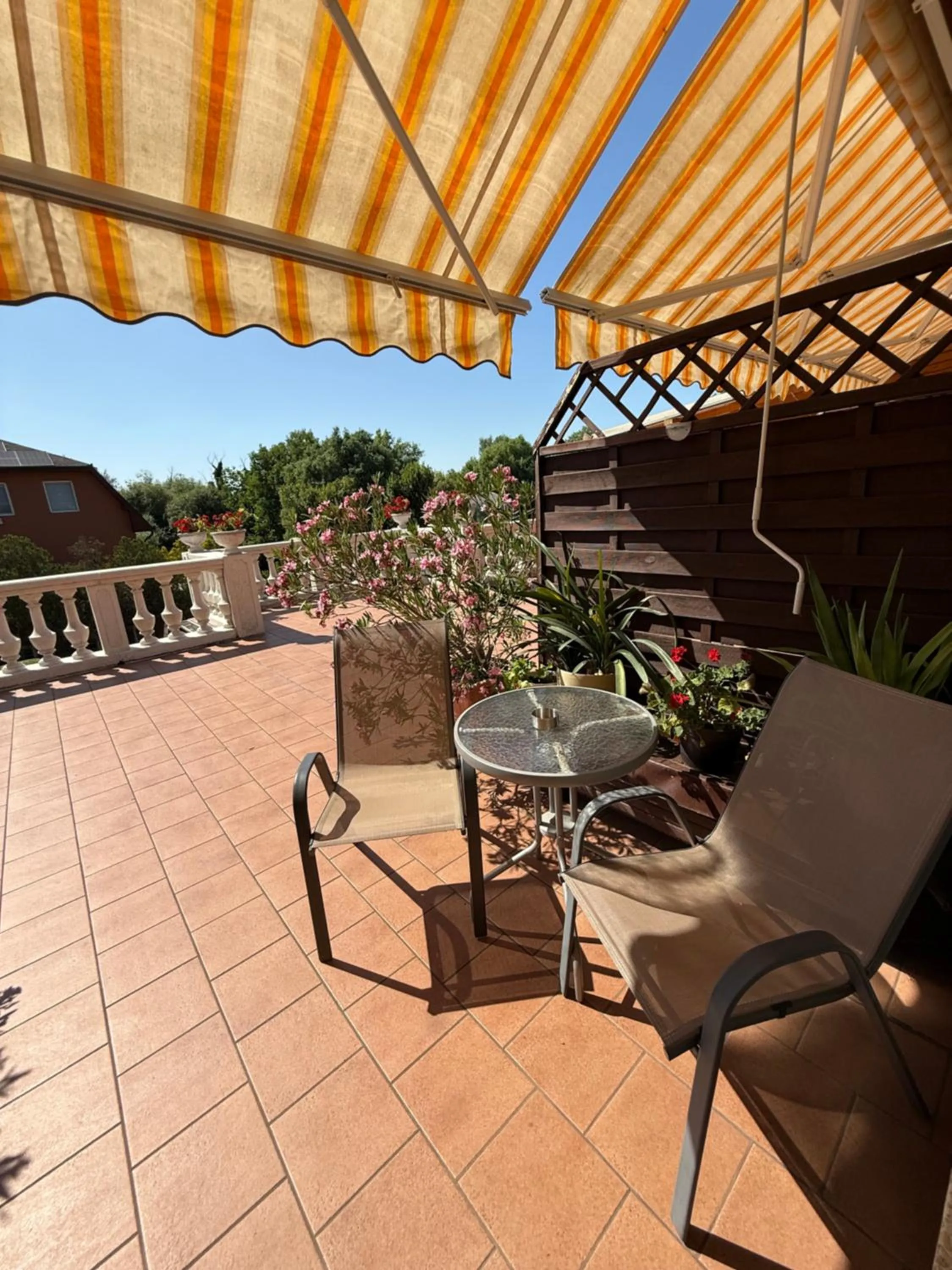 Le Rose Suites & Park Hotel