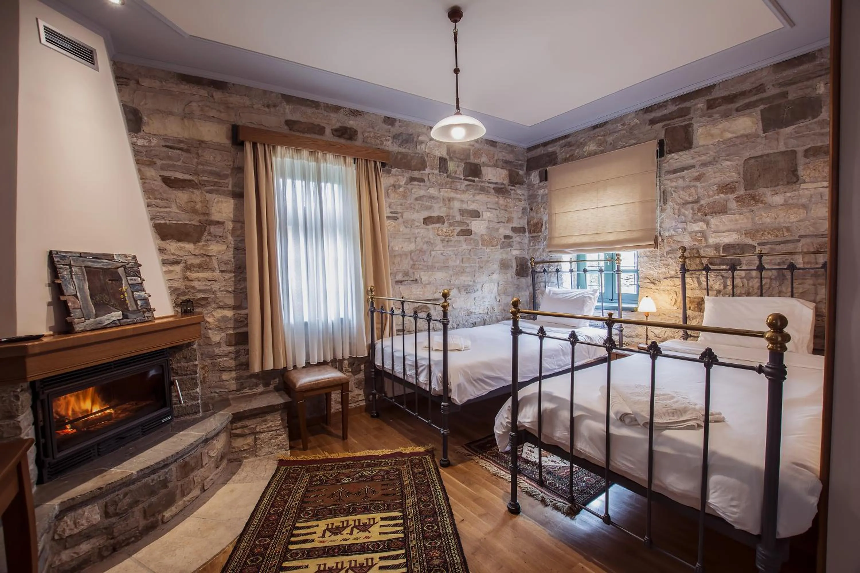 Bedroom, Bed in Gaia Guesthouse