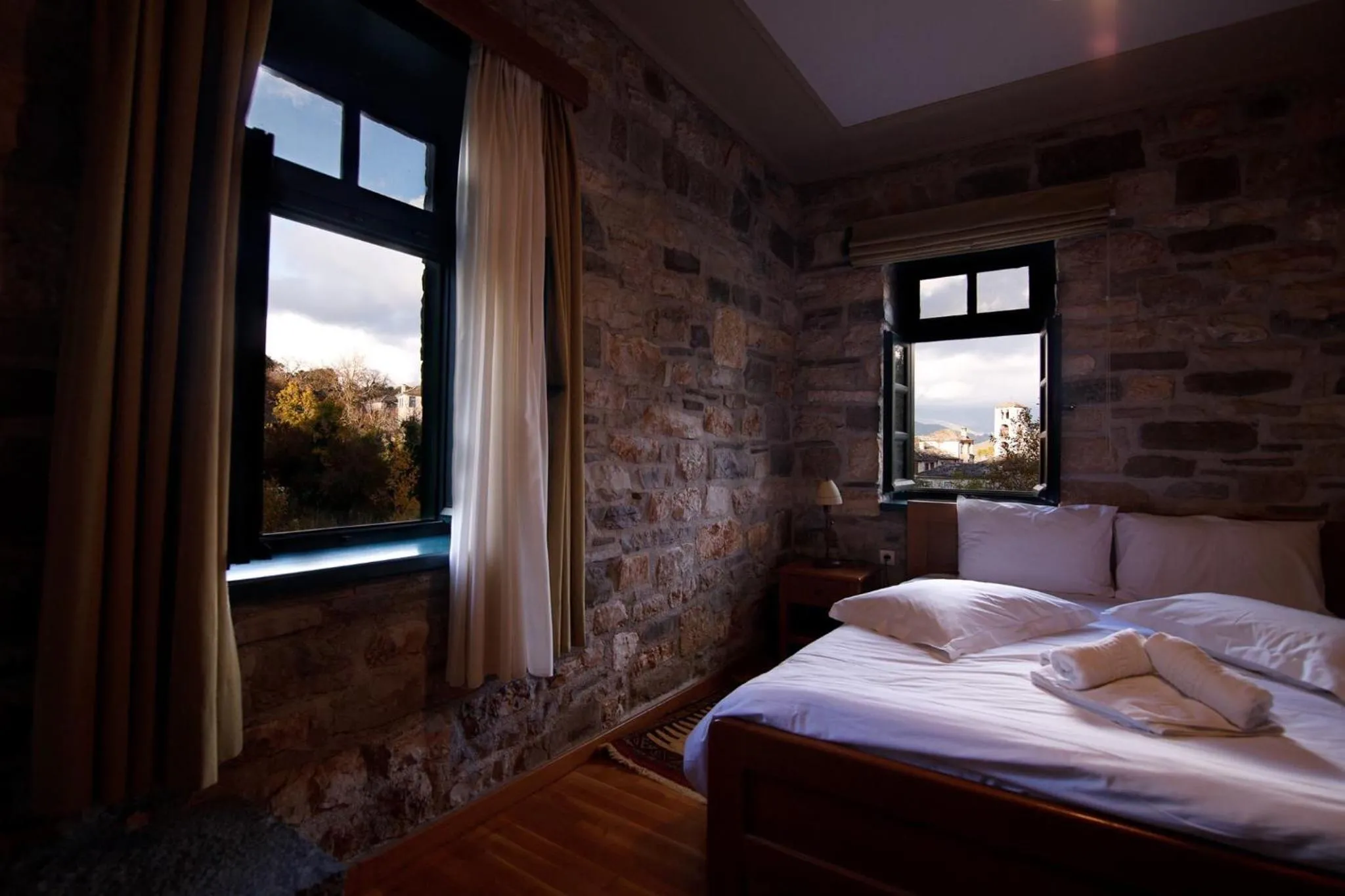 Mountain view, Bed in Gaia Guesthouse