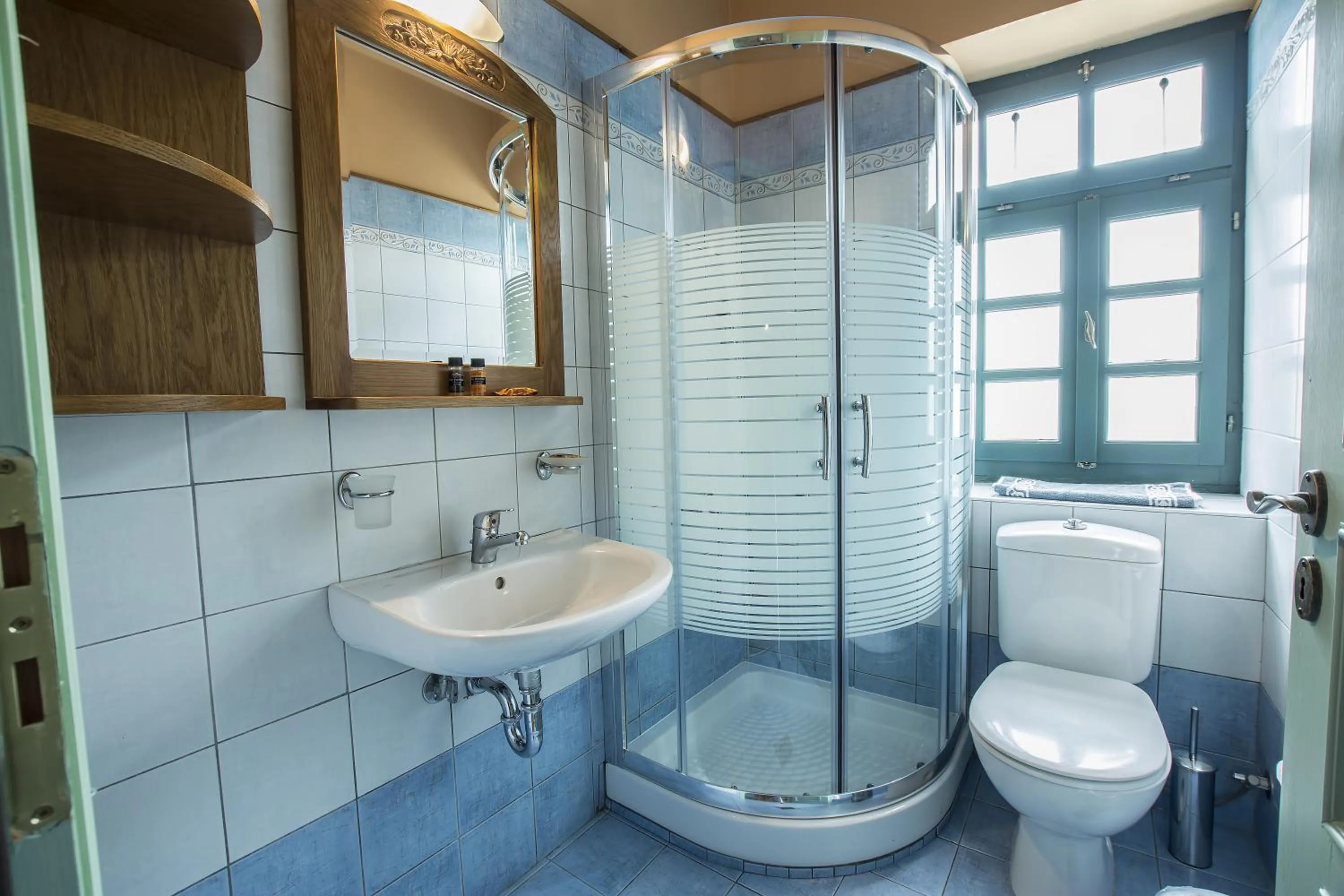 Bathroom in Gaia Guesthouse
