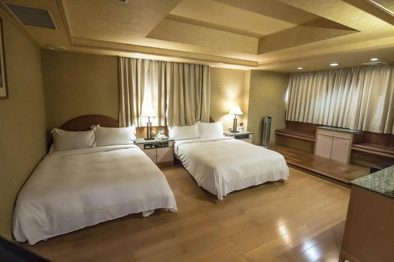 Bed in Katherine Plaza Hotel