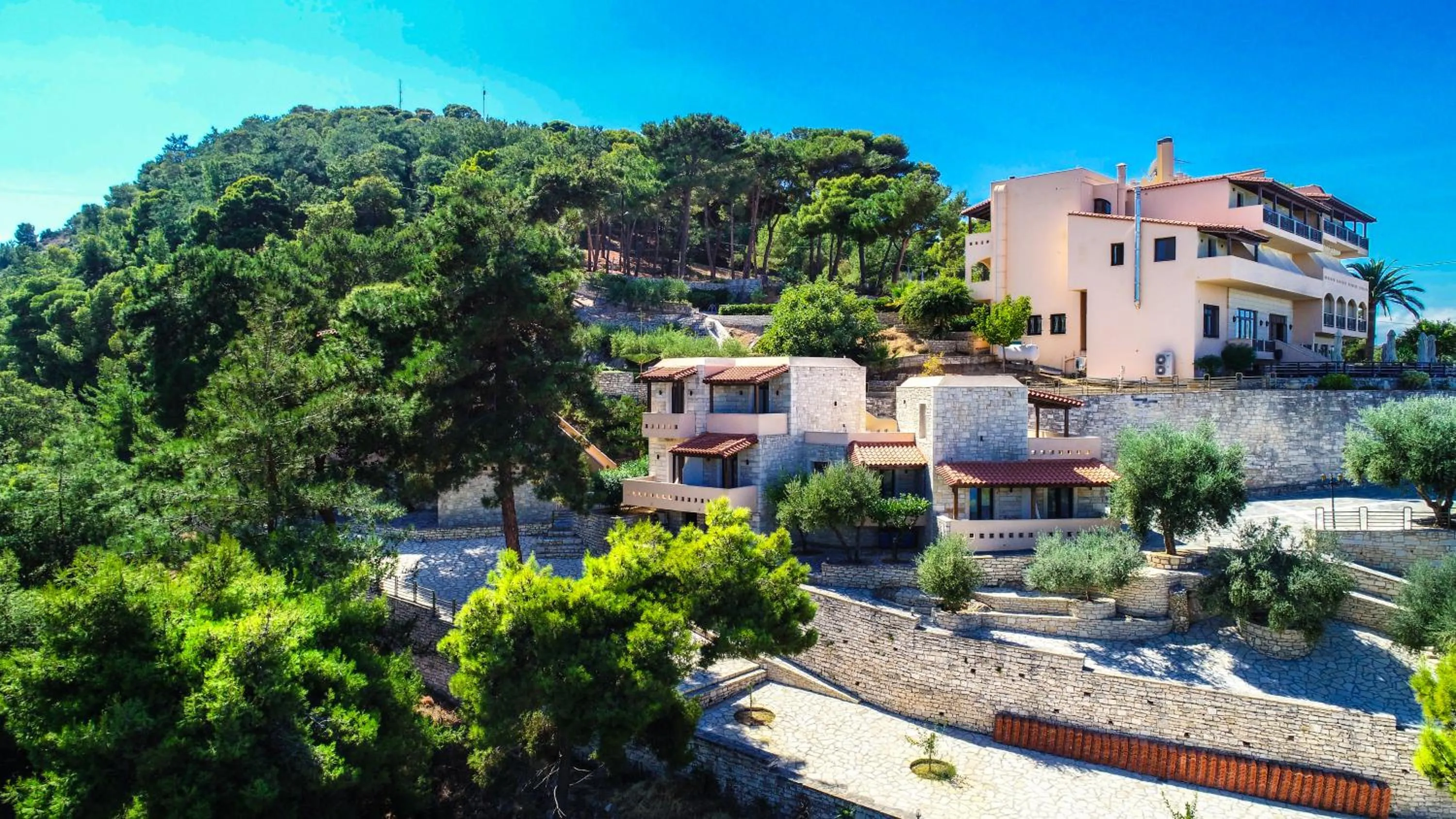 Property building in Forest Park Hotel