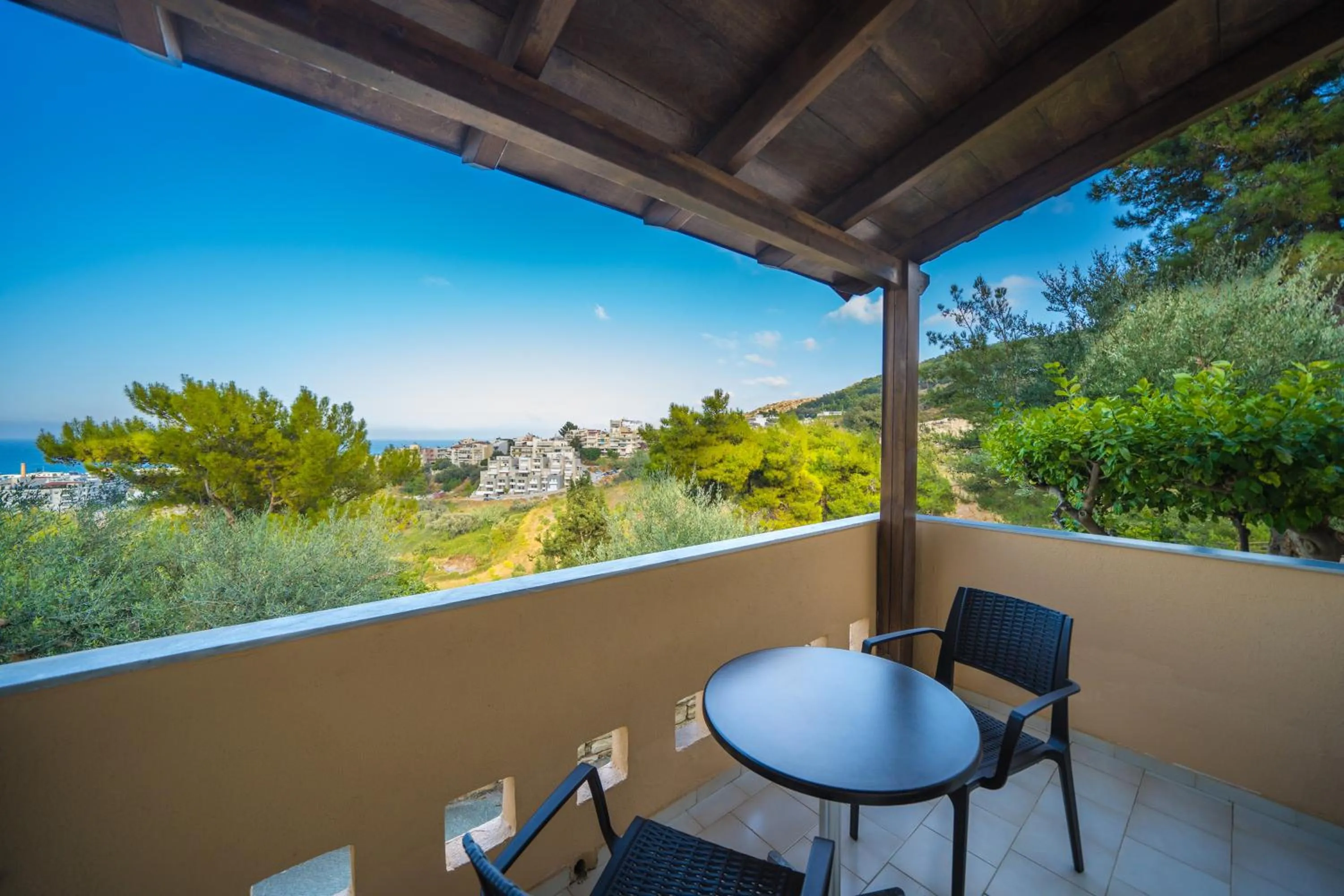 Balcony/Terrace in Forest Park Hotel