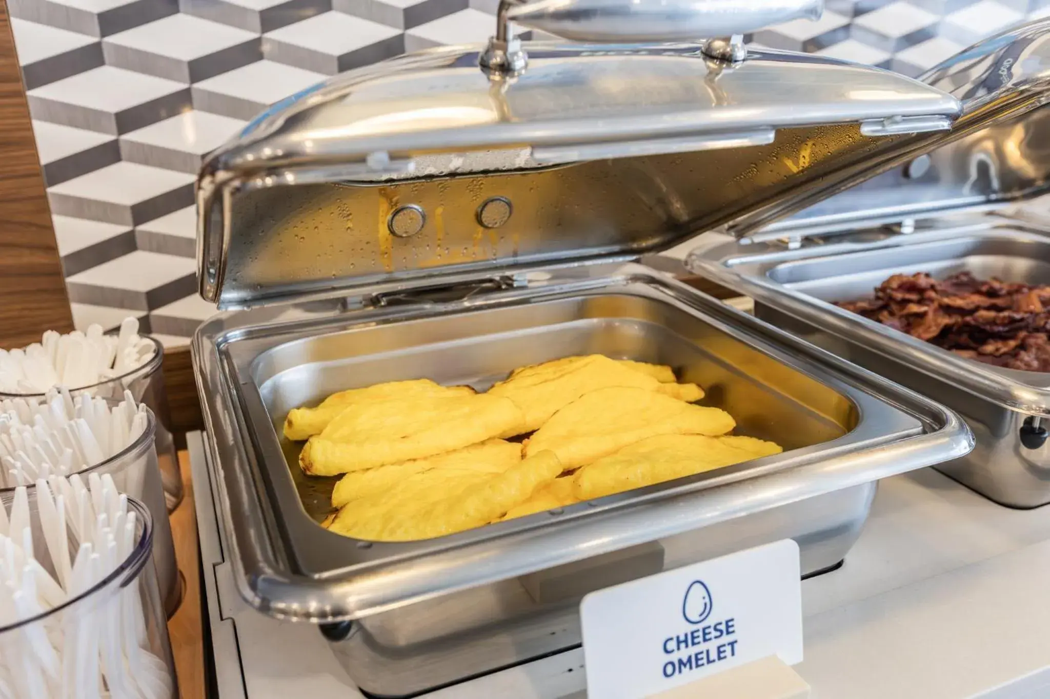 Breakfast in Holiday Inn Express Toronto-North York by IHG Breakfast in Holiday Inn Express Toronto-North York by IHG