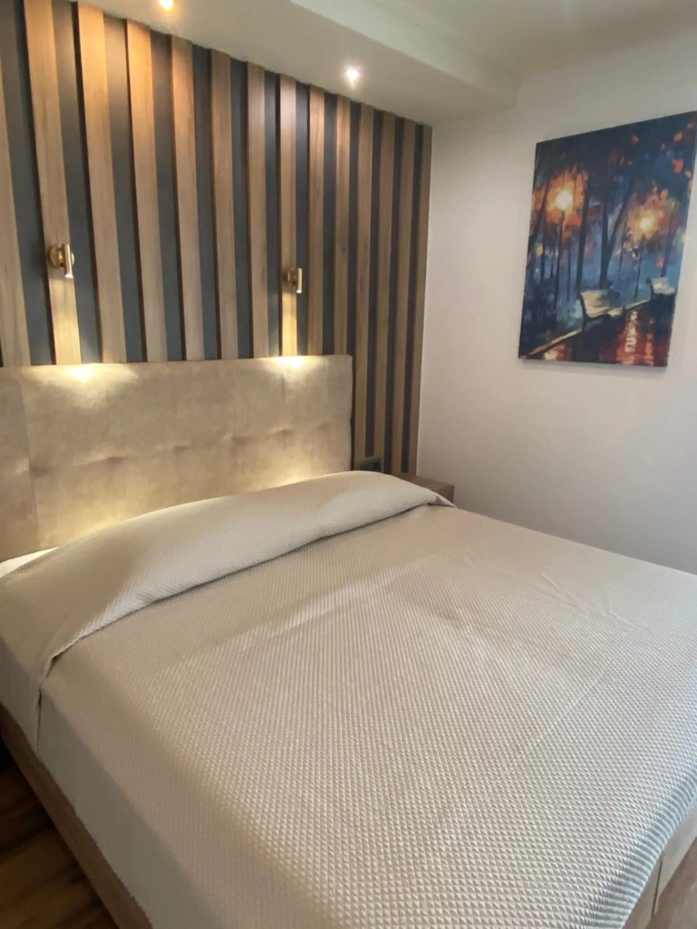 Bed in Selefkos Palace