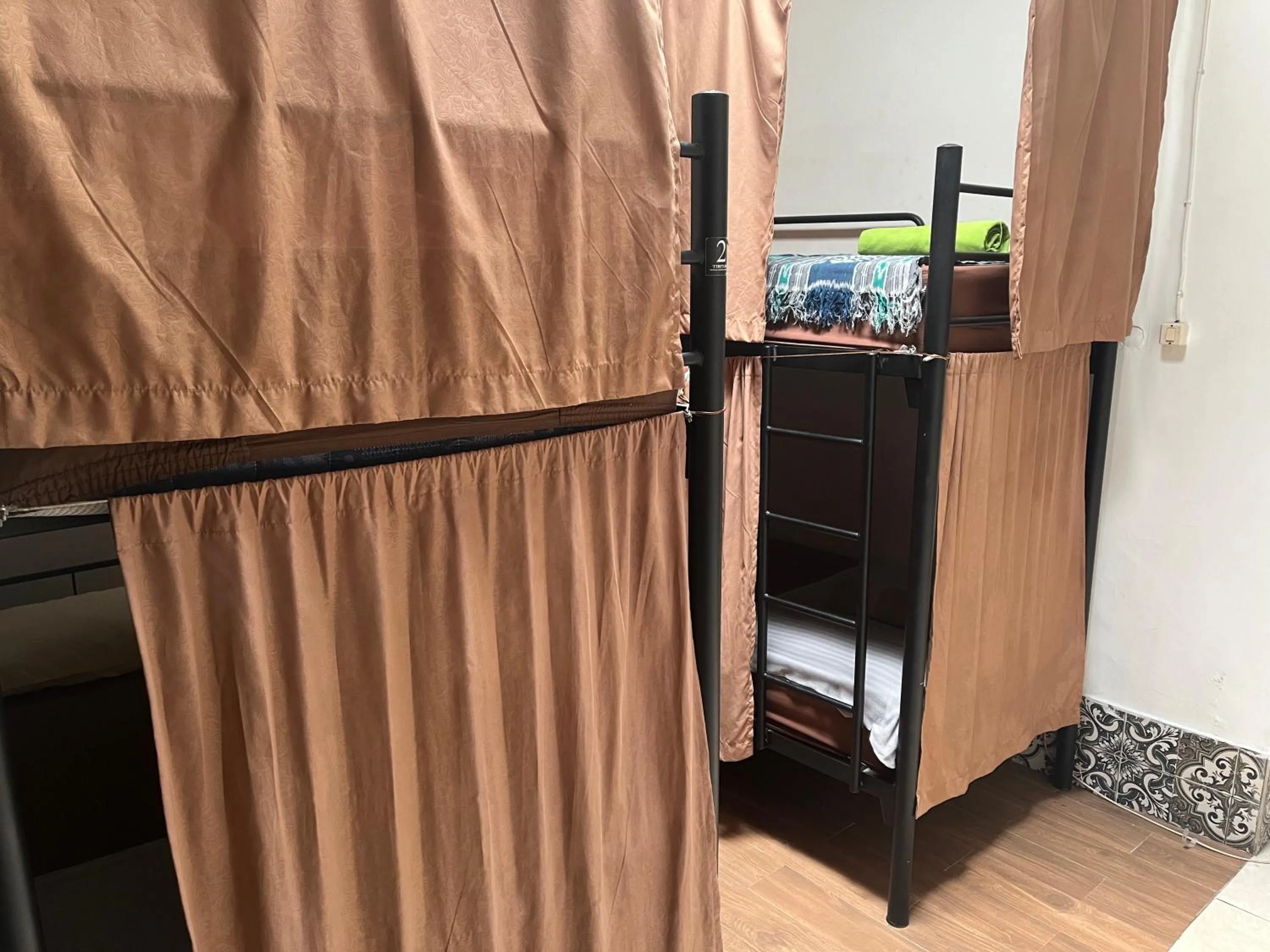 bunk bed in Wood Stone