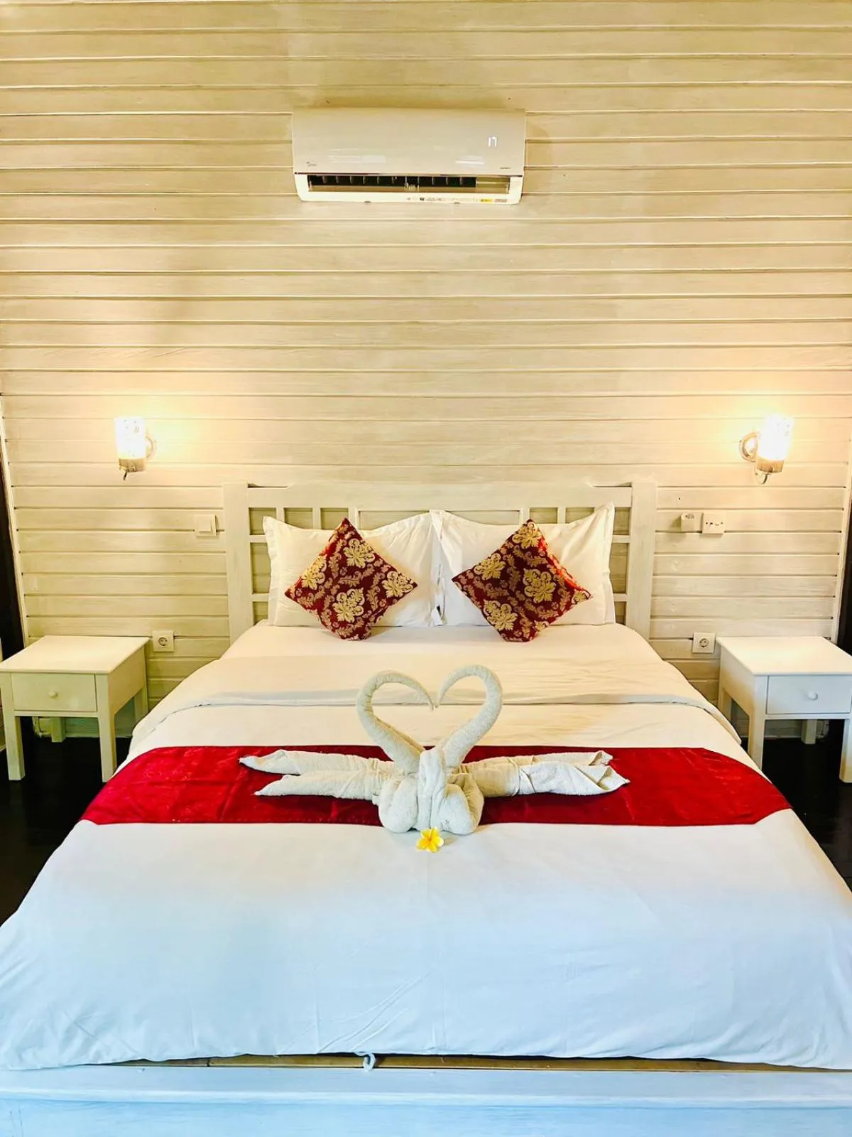 Bedroom, Bed in Tarci Bungalows Lembongan