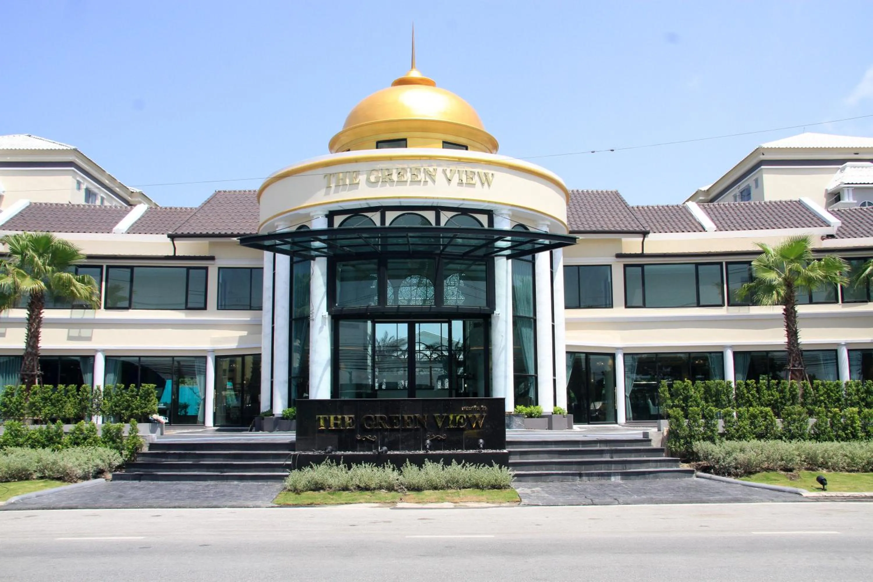 The Green View Hotel