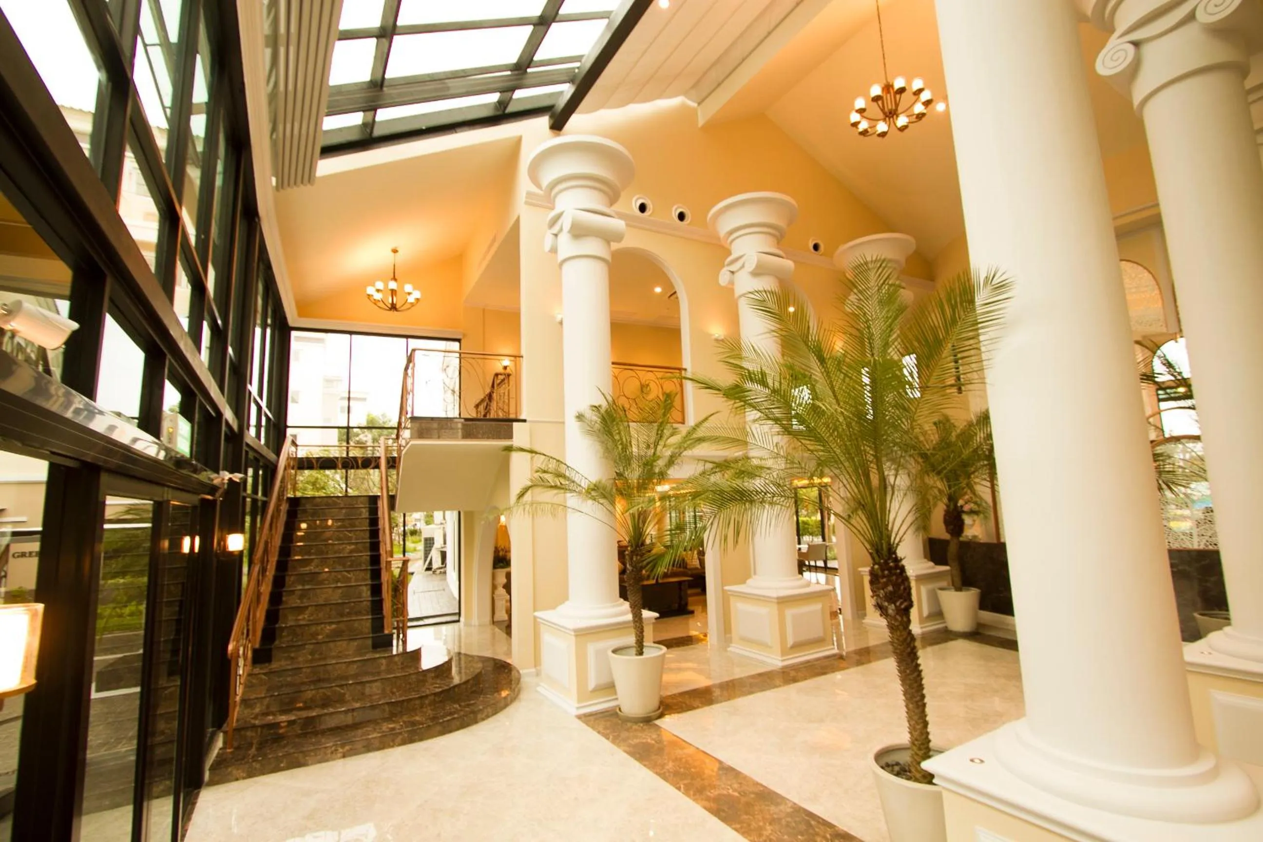 Breakfast in The Green View Hotel