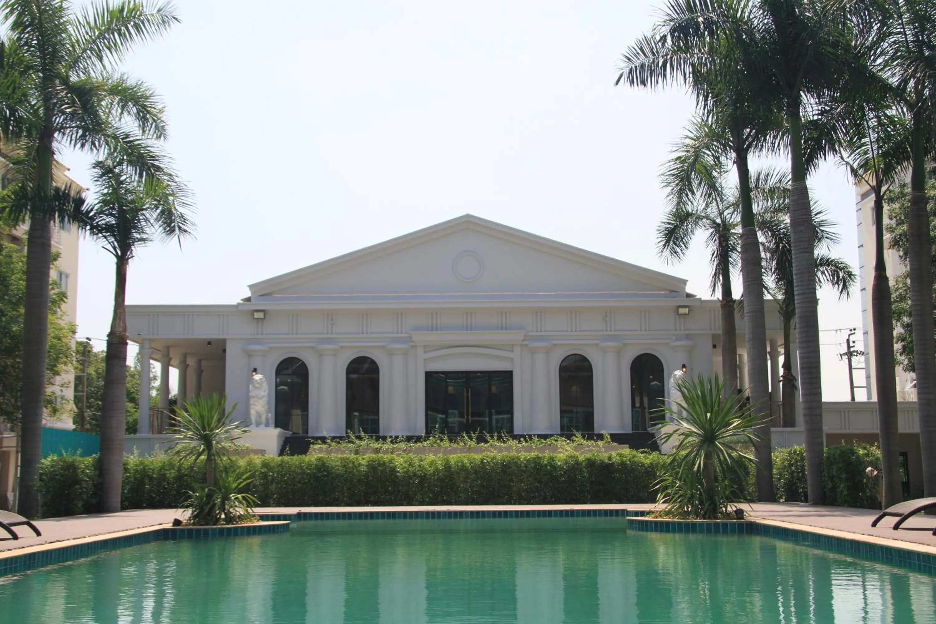 The Green View Hotel