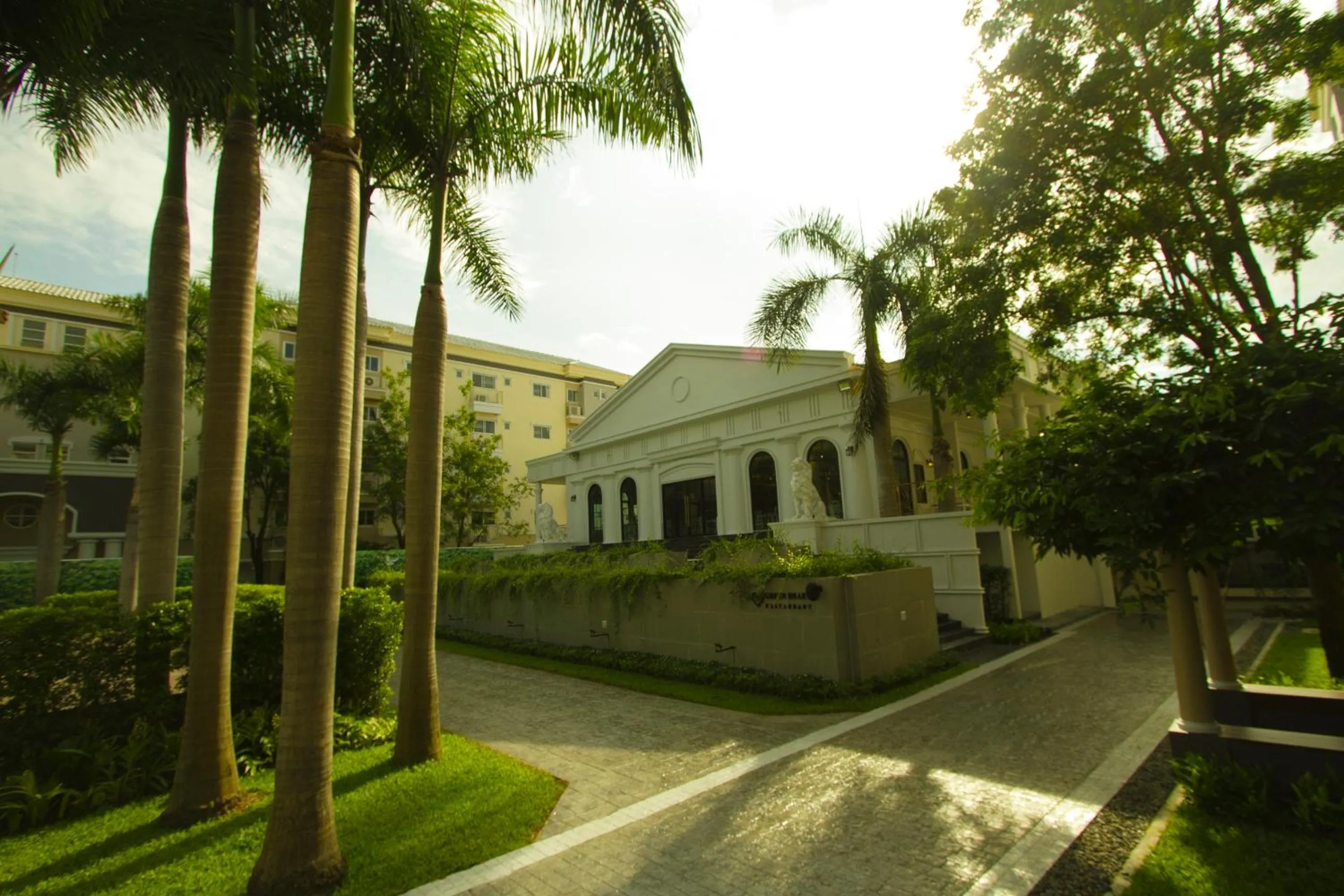Breakfast in The Green View Hotel