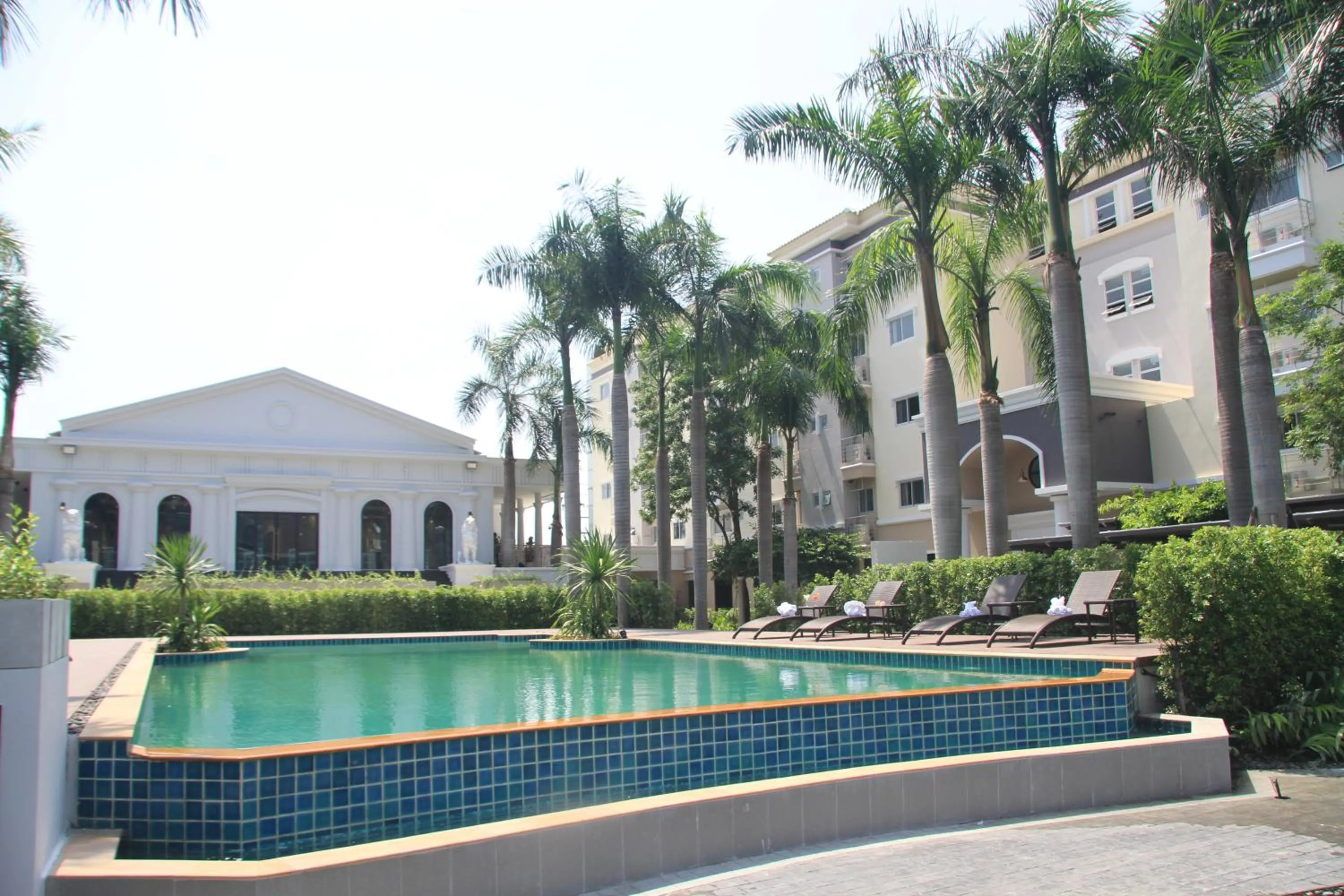 The Green View Hotel