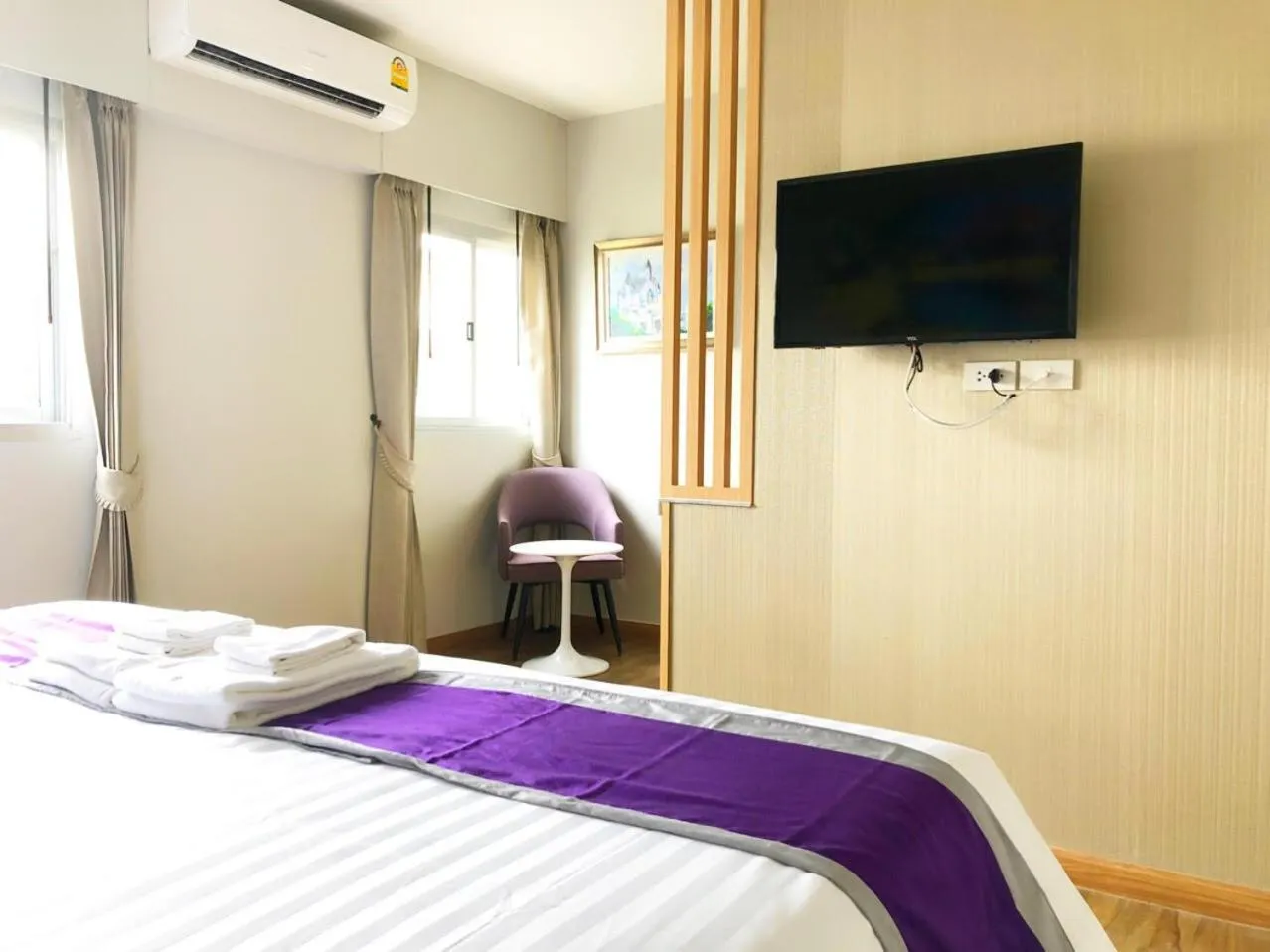 Bed in The Green View Hotel