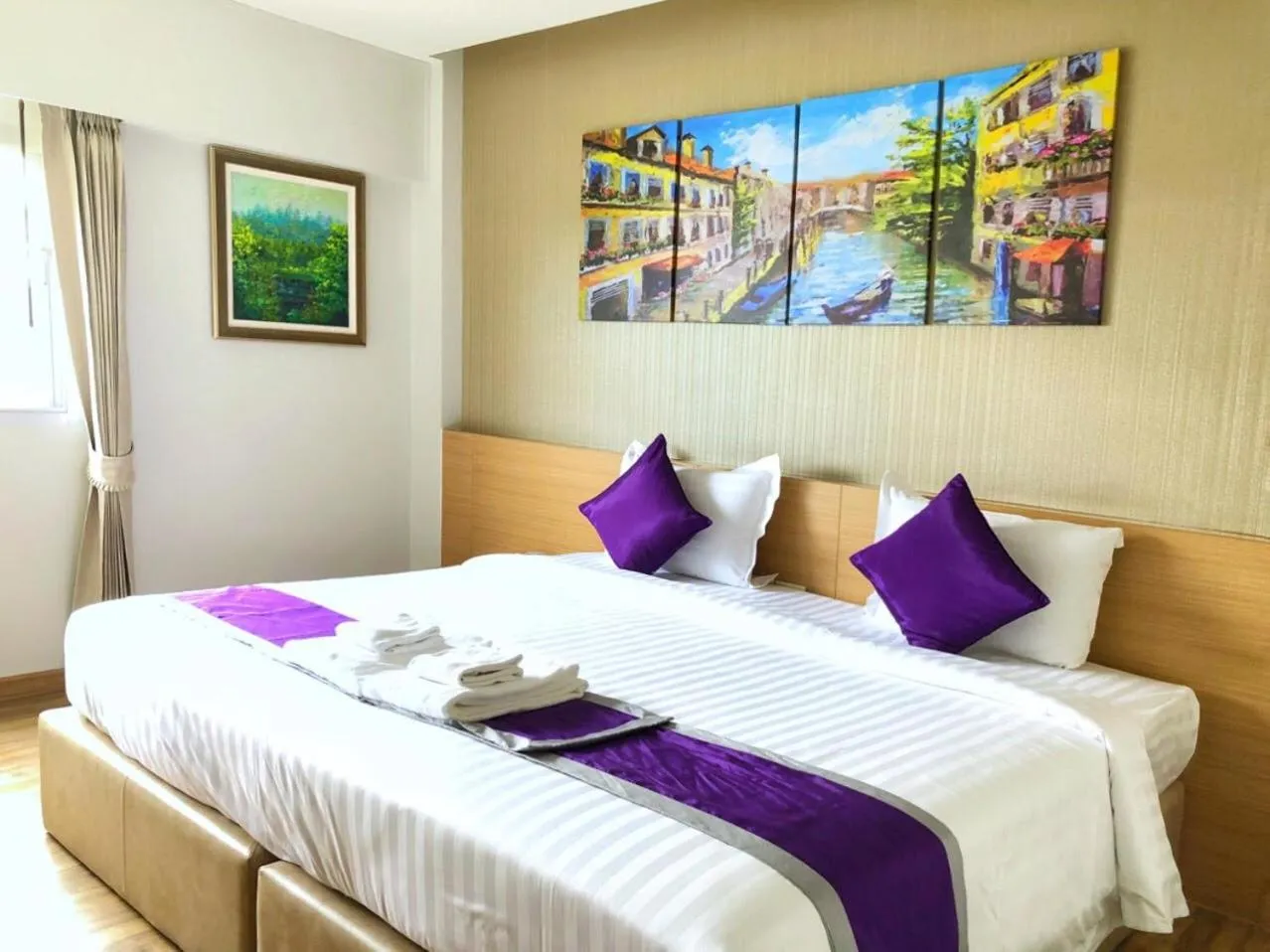 Bed in The Green View Hotel