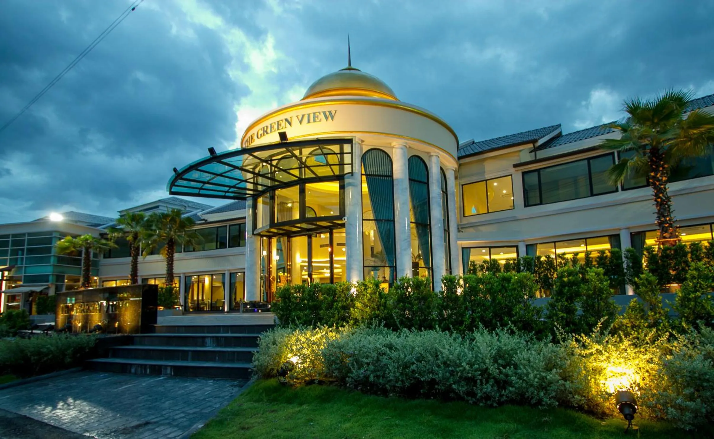 The Green View Hotel