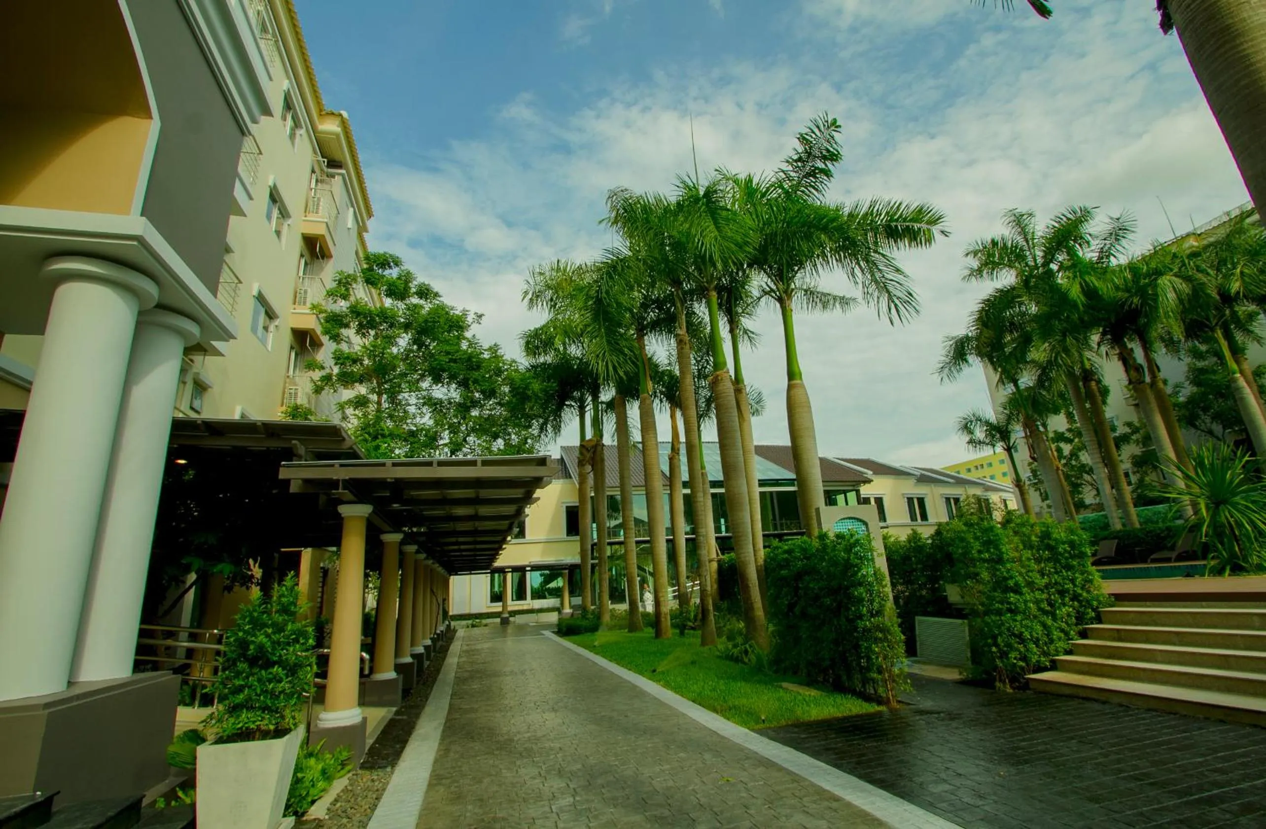 Breakfast in The Green View Hotel