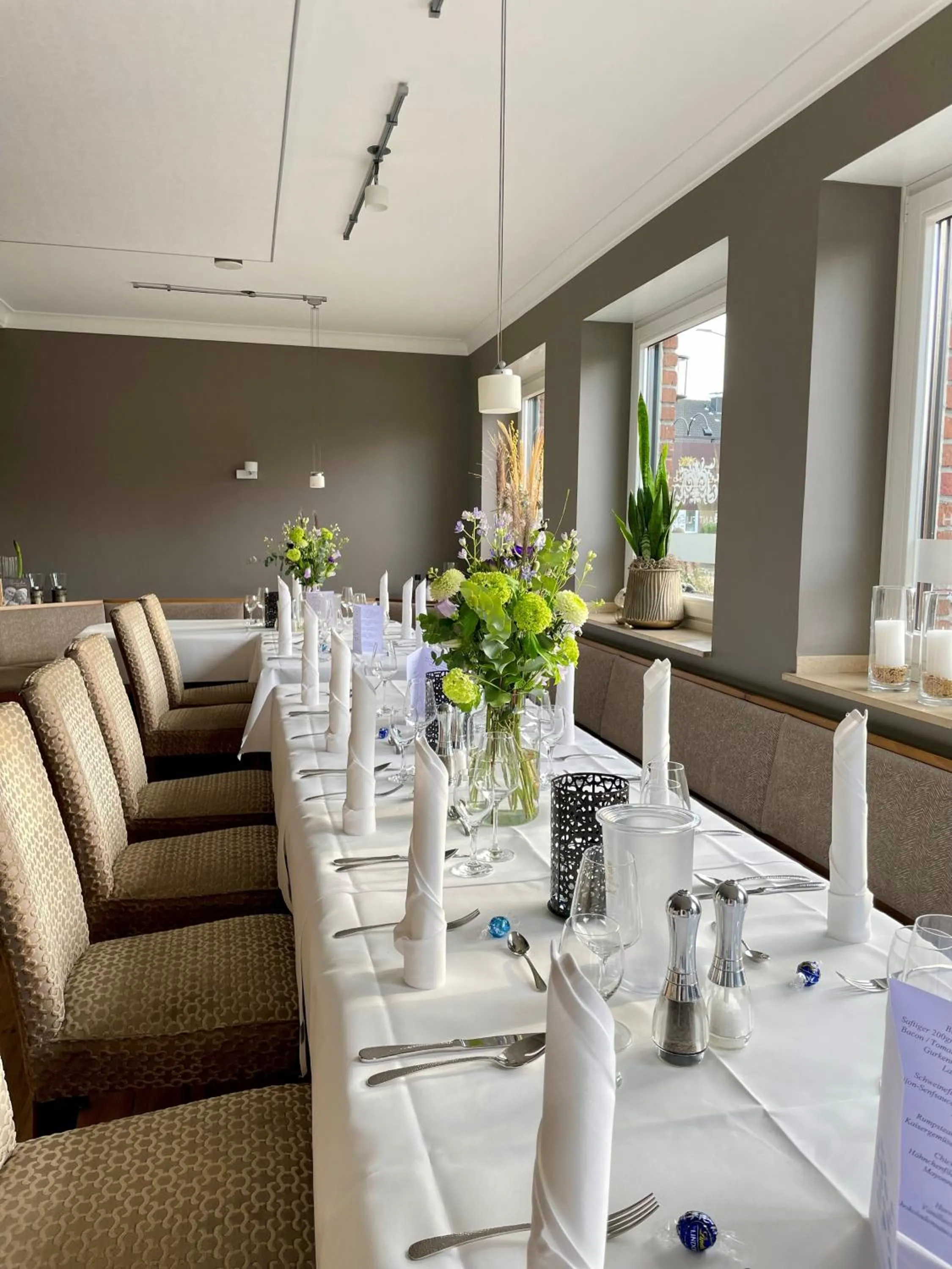 Restaurant/places to eat in Haus Fliederbusch