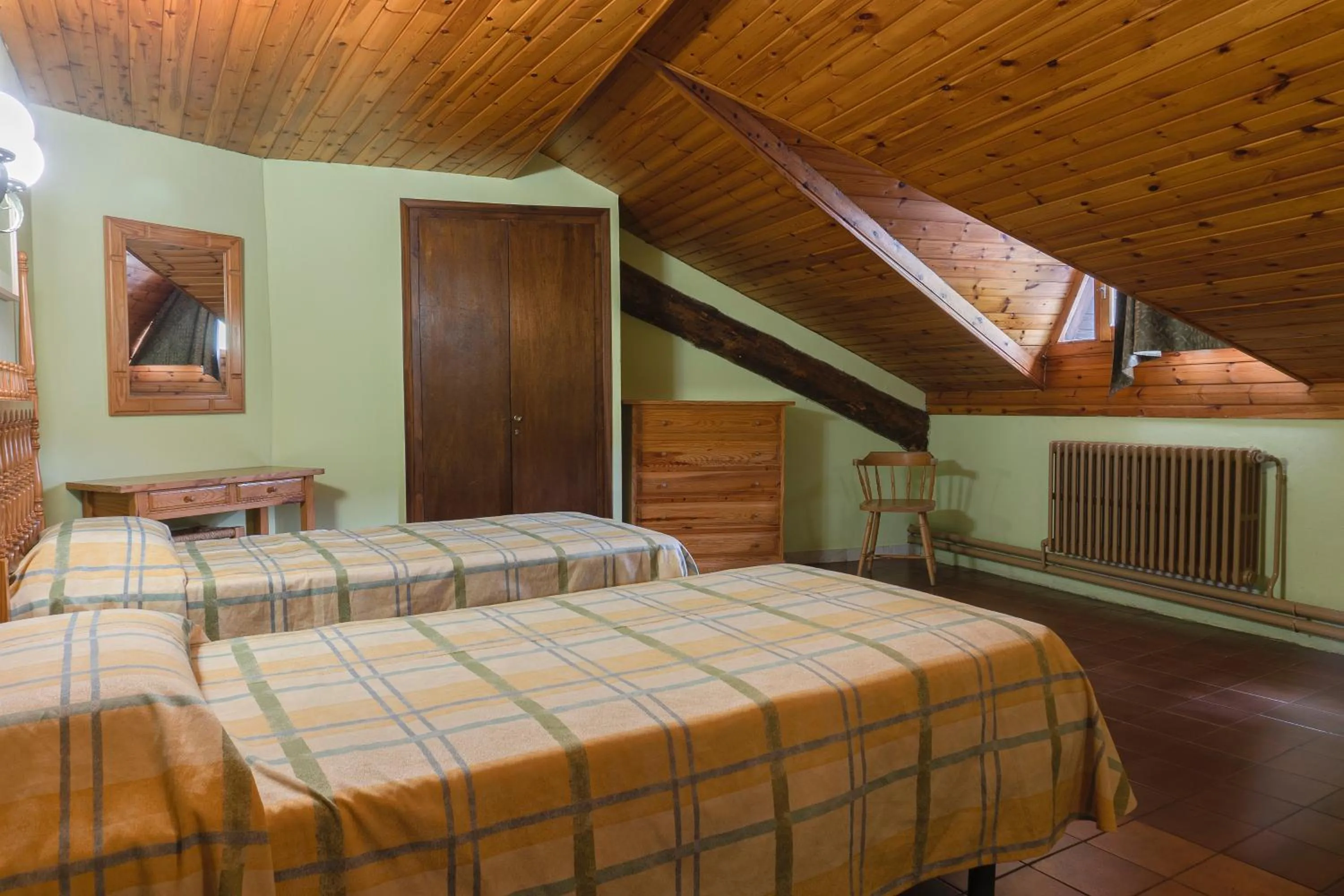 Photo of the whole room, Bed in Hotel Cardós