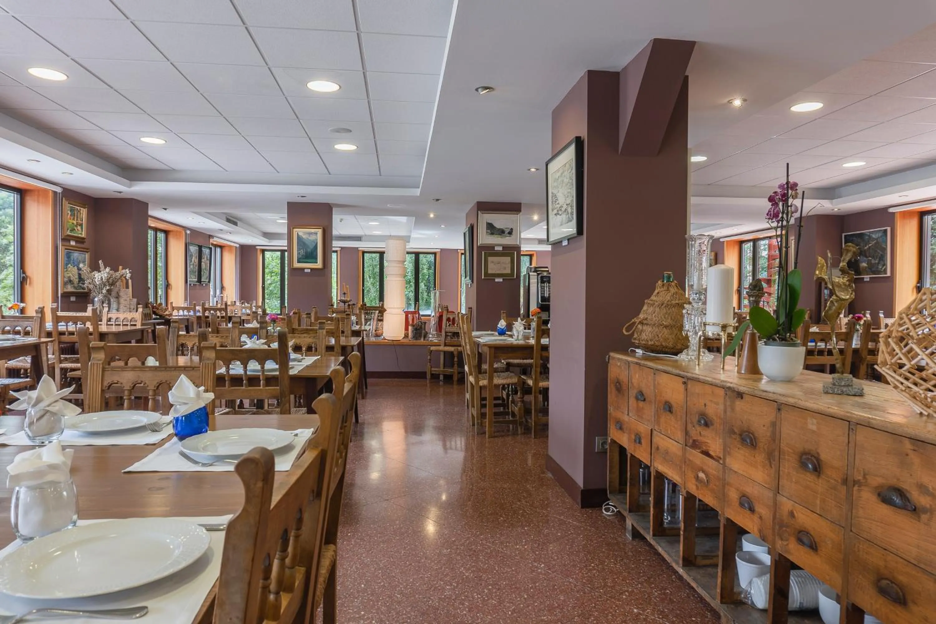 Restaurant/places to eat in Hotel Cardós