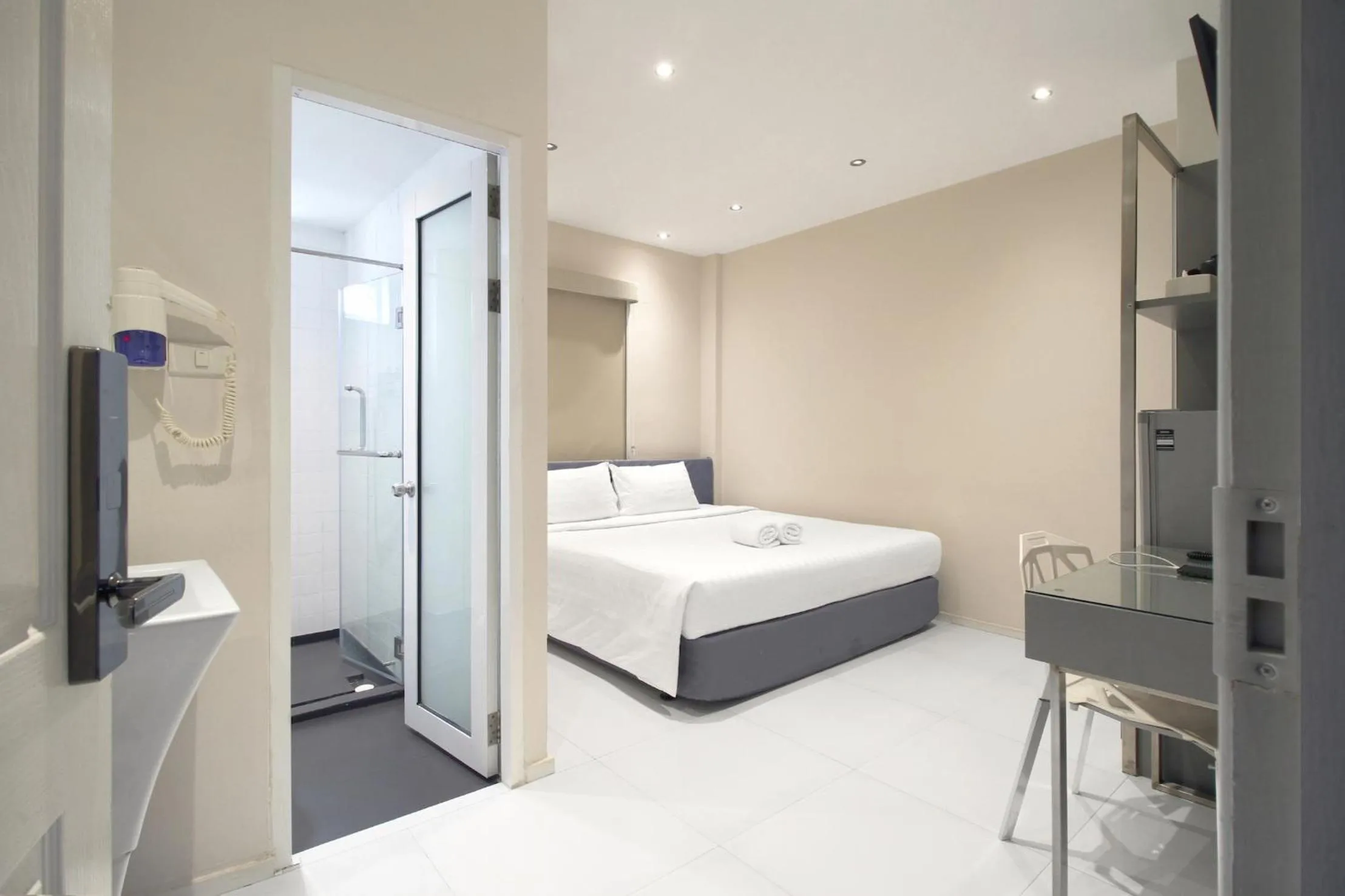 Bed in My Hotel Pratunam