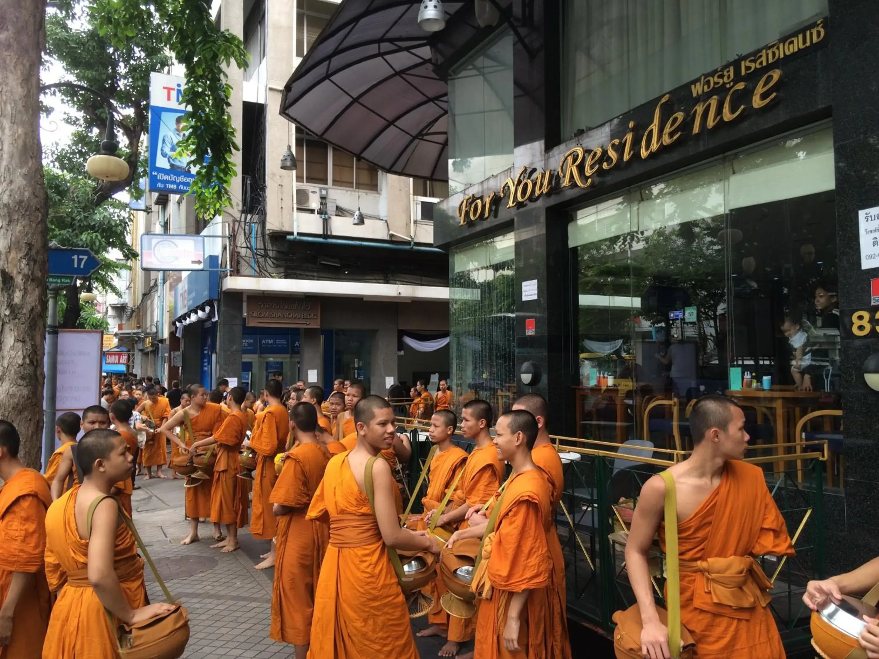 Facade/entrance in For You Residence Facade/entrance in For You Residence