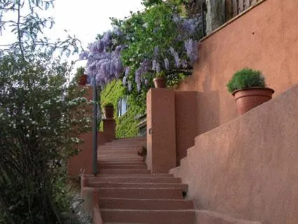 Facade/entrance in Masia Vista Hermosa