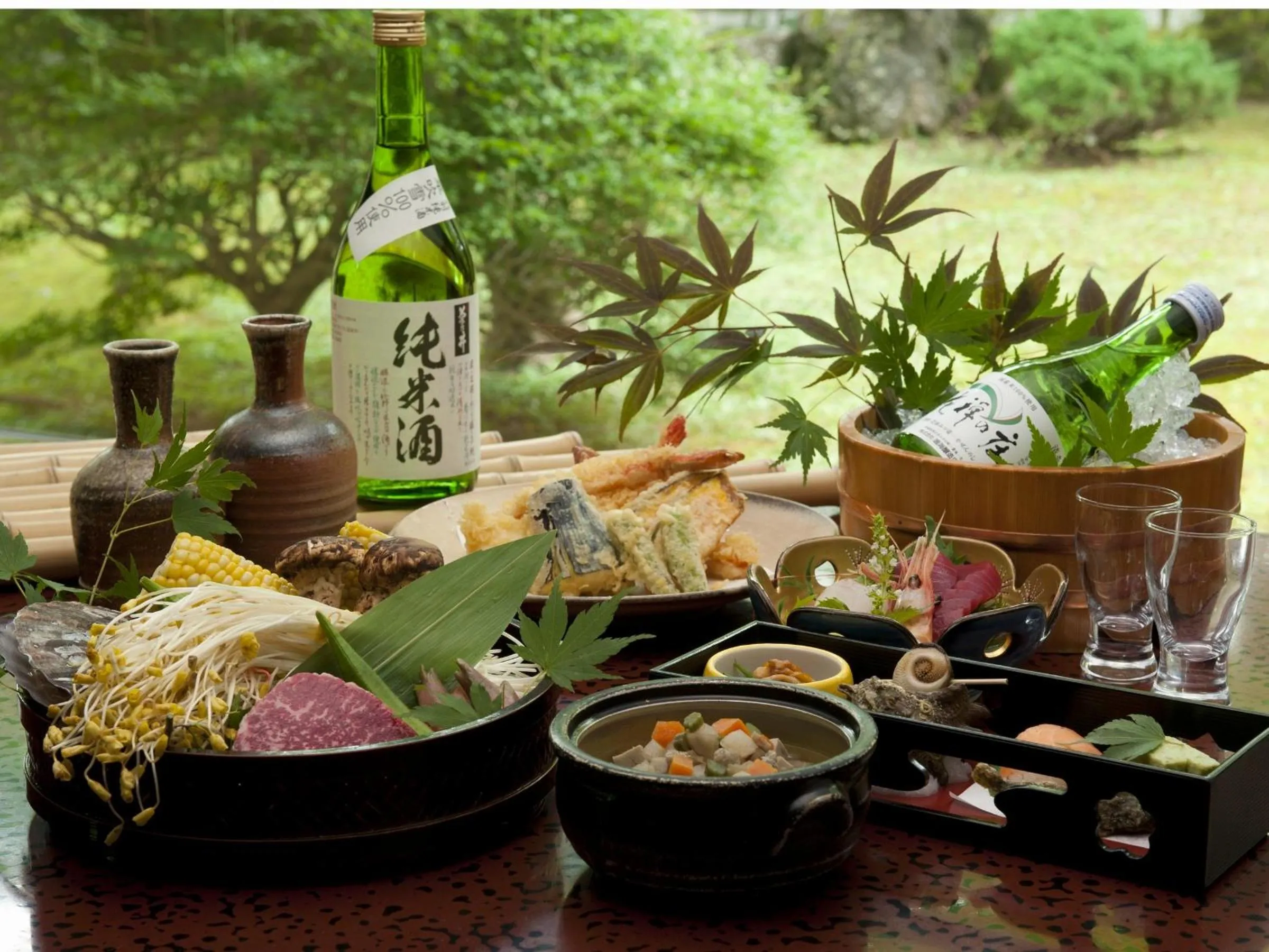 Food close-up in Kazen no Sho