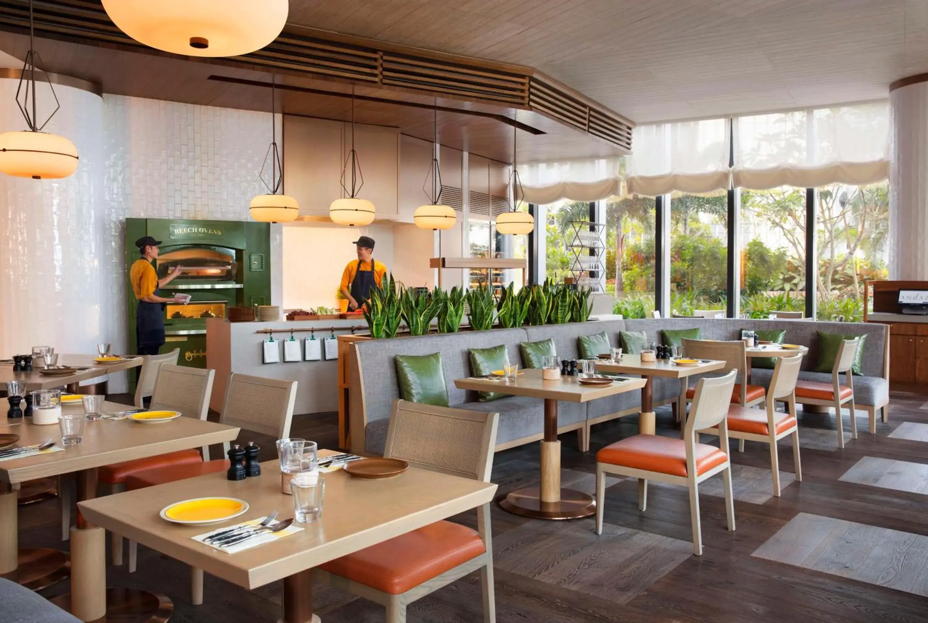 Restaurant/places to eat in Andaz Singapore, By Hyatt Restaurant/places to eat in Andaz Singapore, By Hyatt