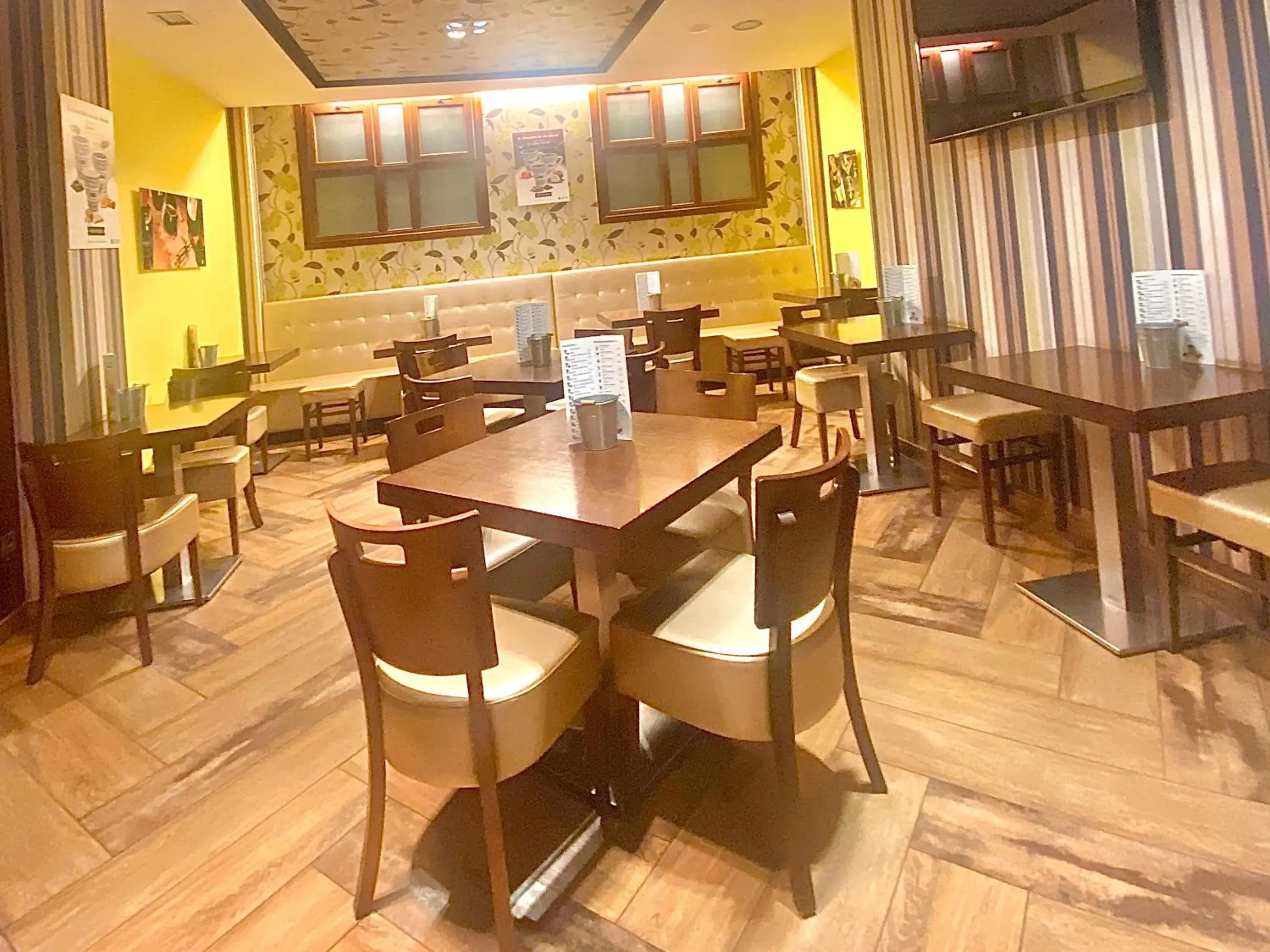 Lounge or bar in Hotel Spa Galatea Lounge or bar in Hotel Spa Galatea