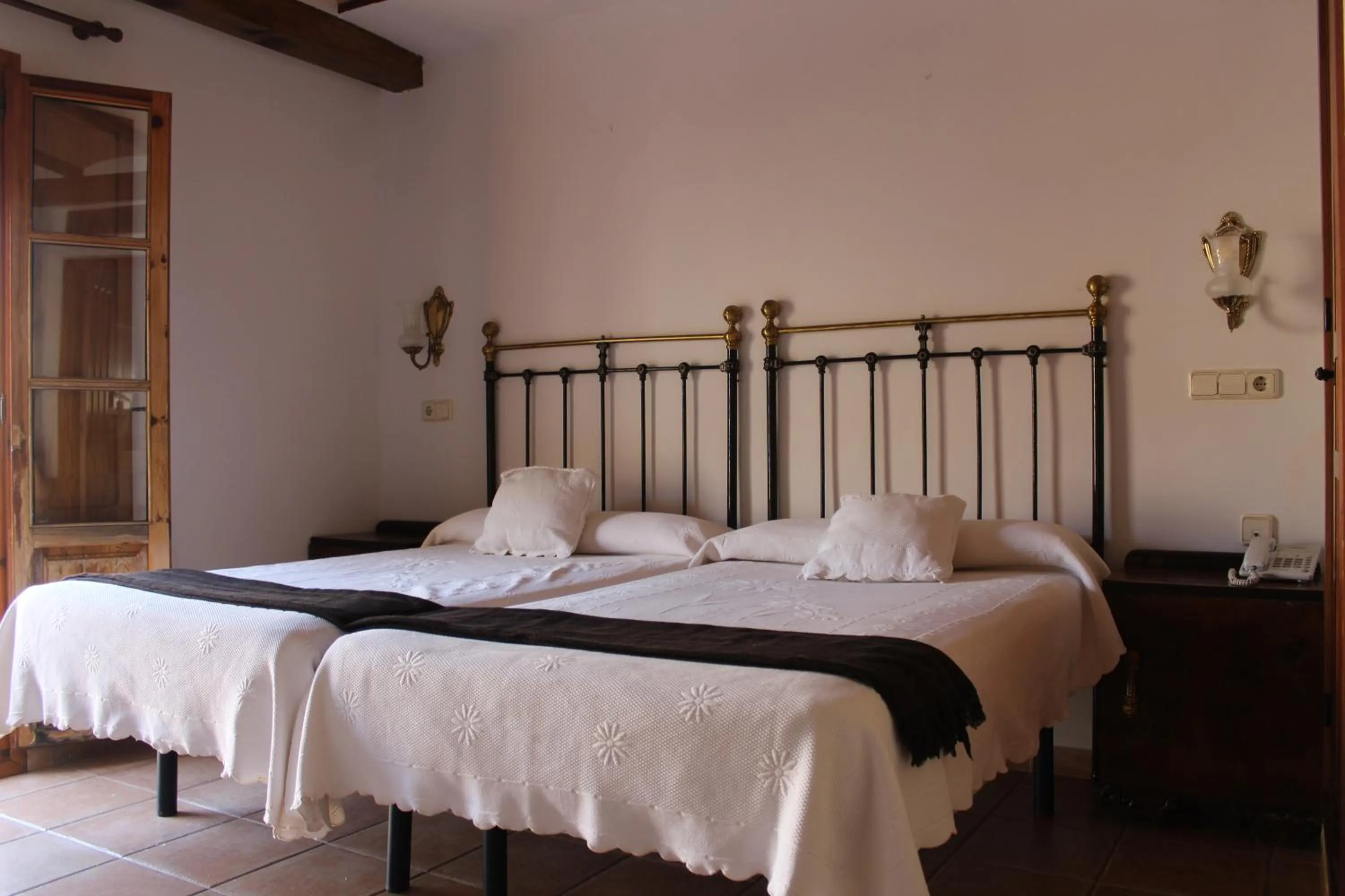 Bedroom, Bed in Hotel La Villa