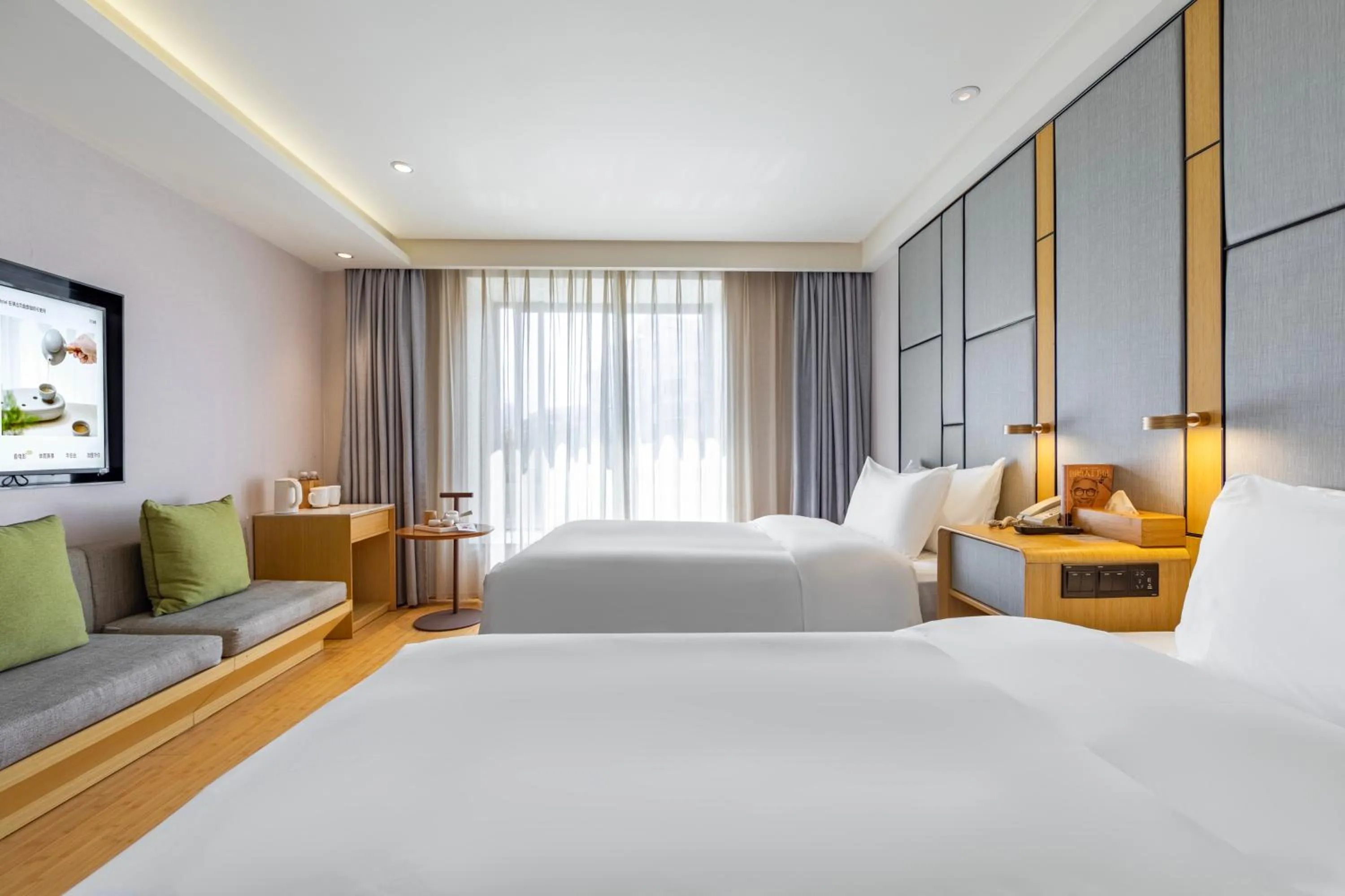 Photo of the whole room, Bed in JI Hotel Shanghai Jinqiao International Commercial Plaza