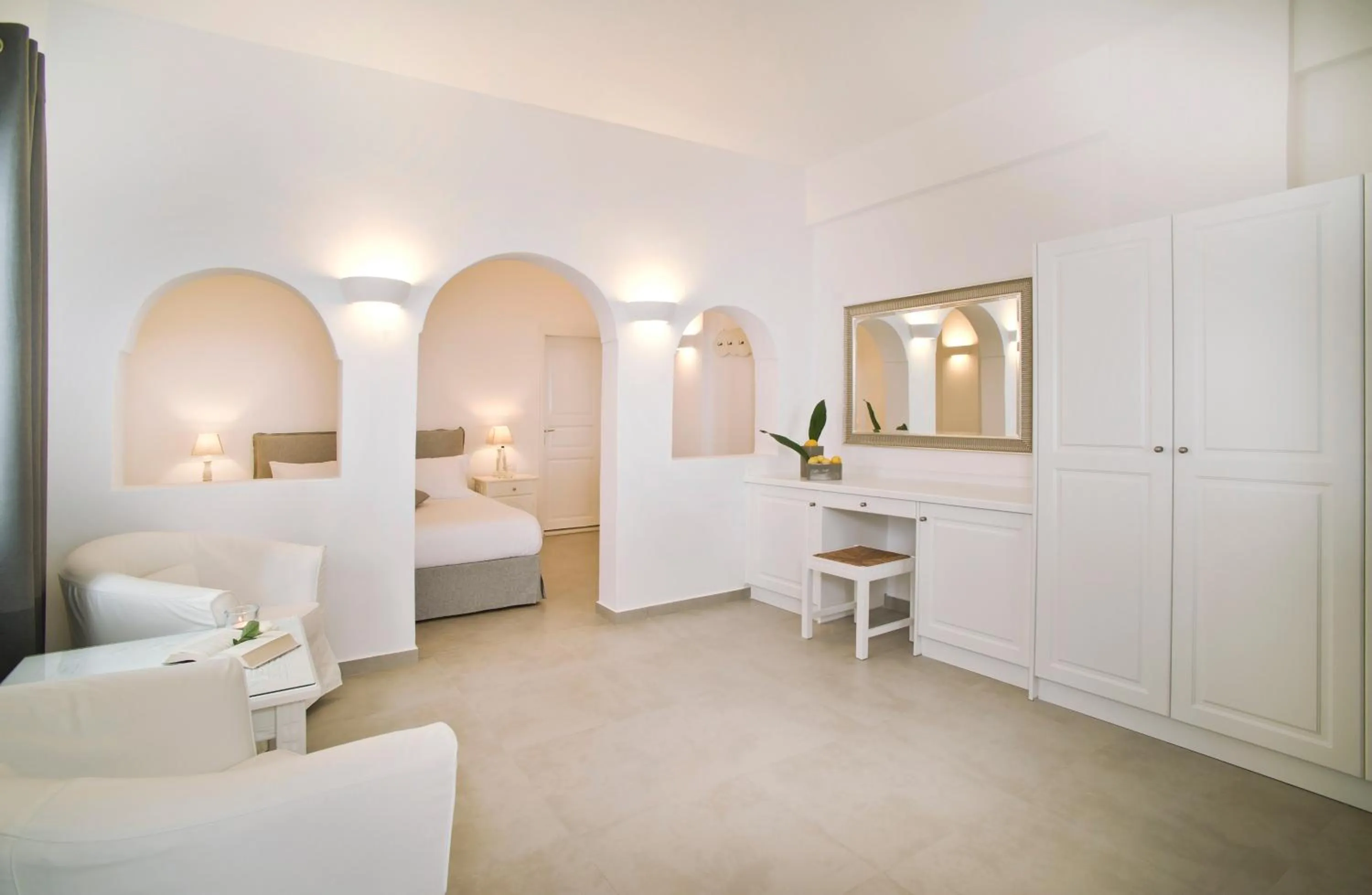 Seating area, Bed in Agali Houses