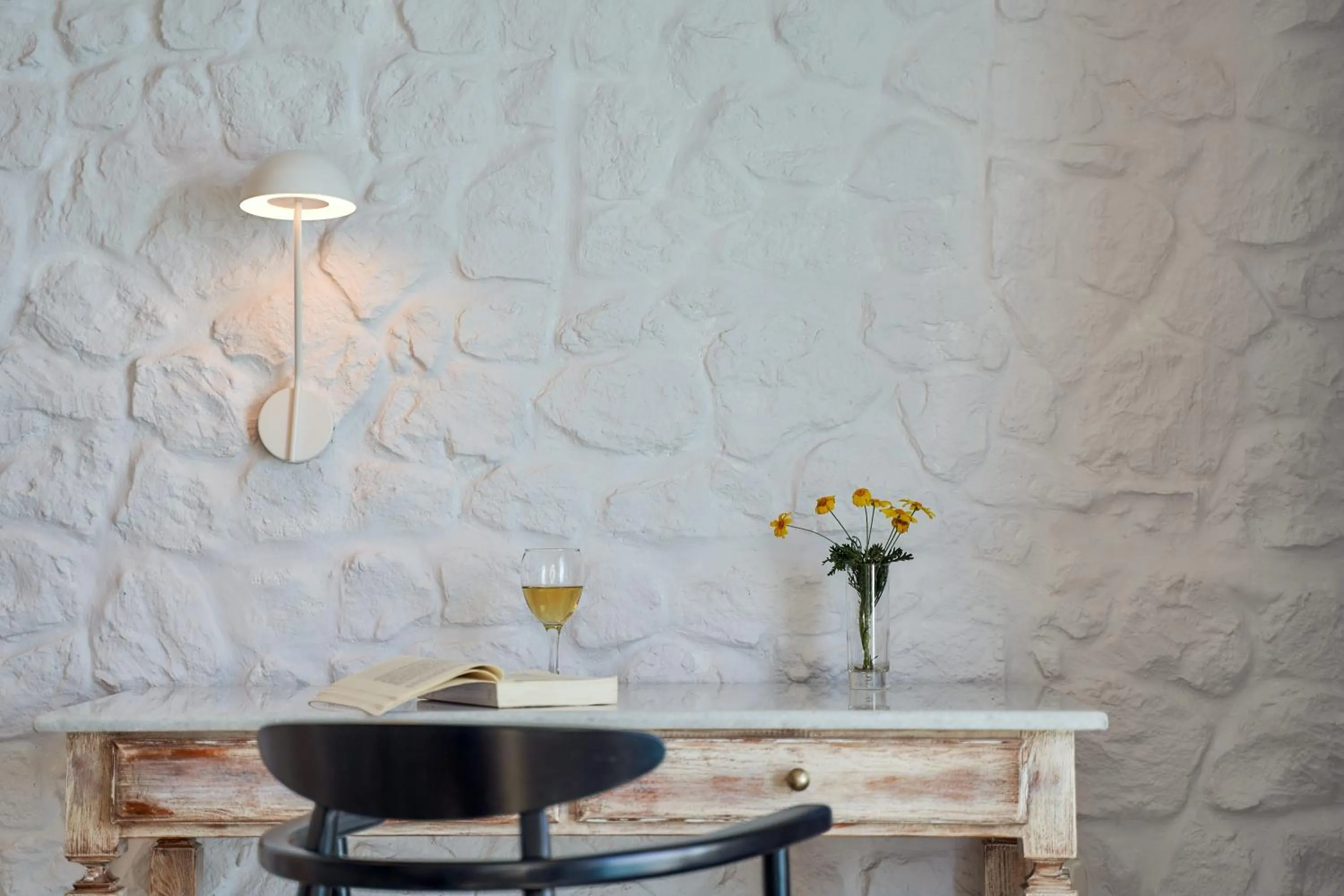 Decorative detail in Agali Houses