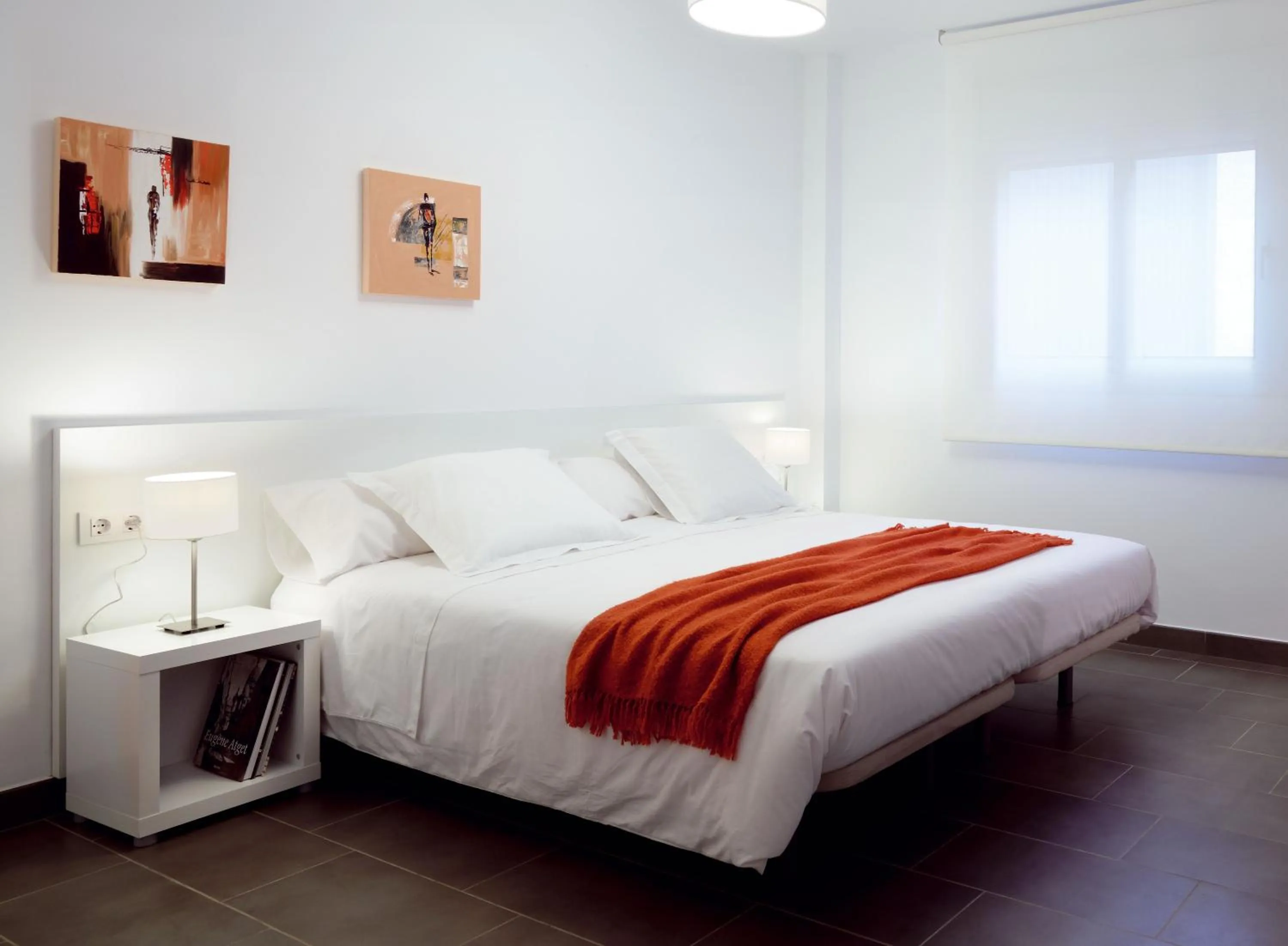 Bed in 08028 Apartments