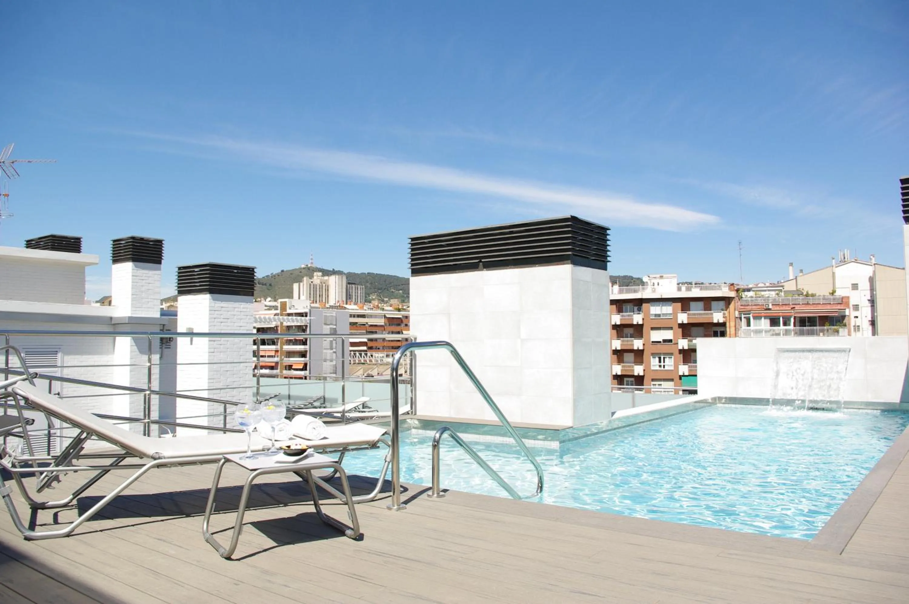 Balcony/Terrace in 08028 Apartments