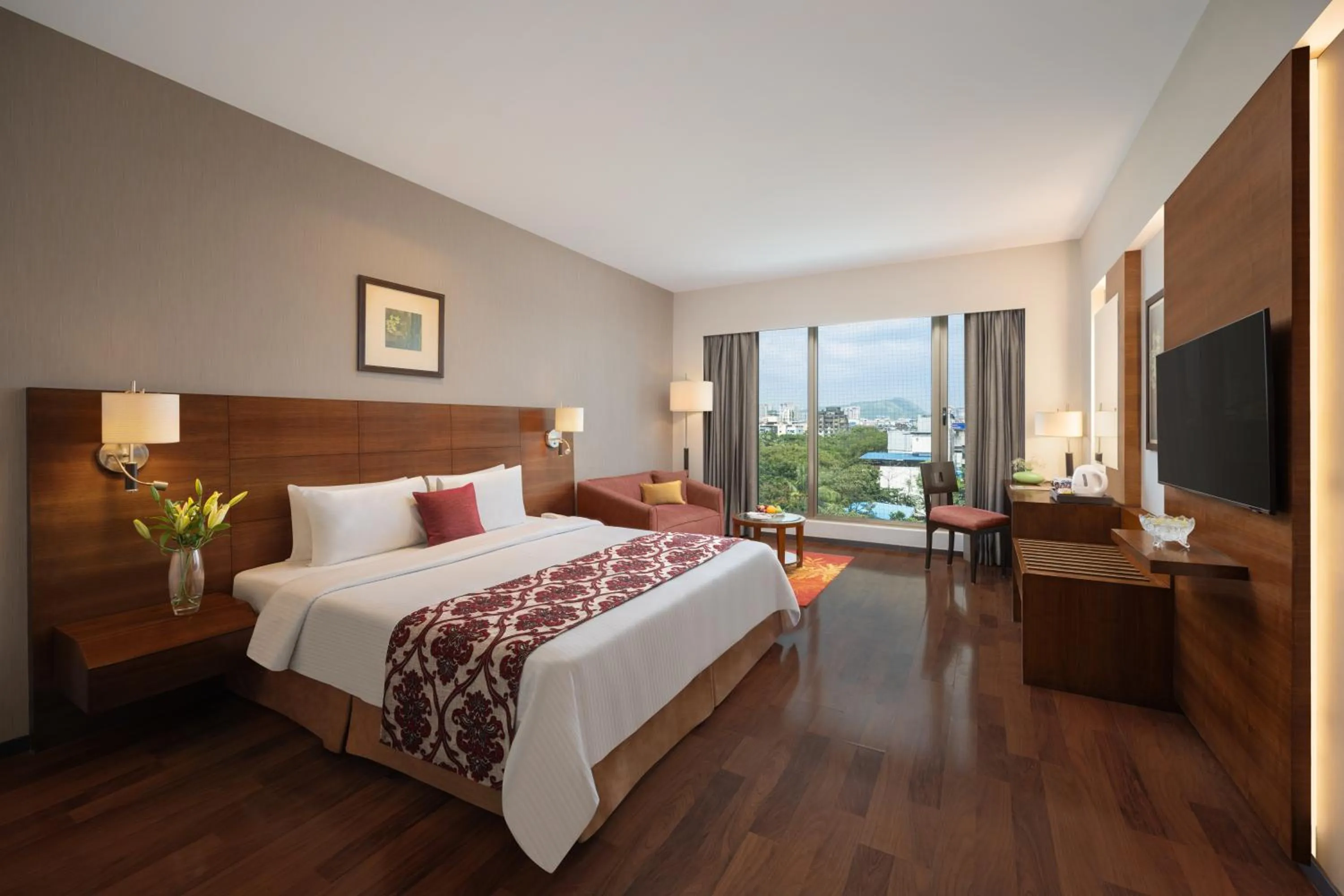 Bed in Fortune Select Exotica, Navi Mumbai - Member ITC Hotels' Group