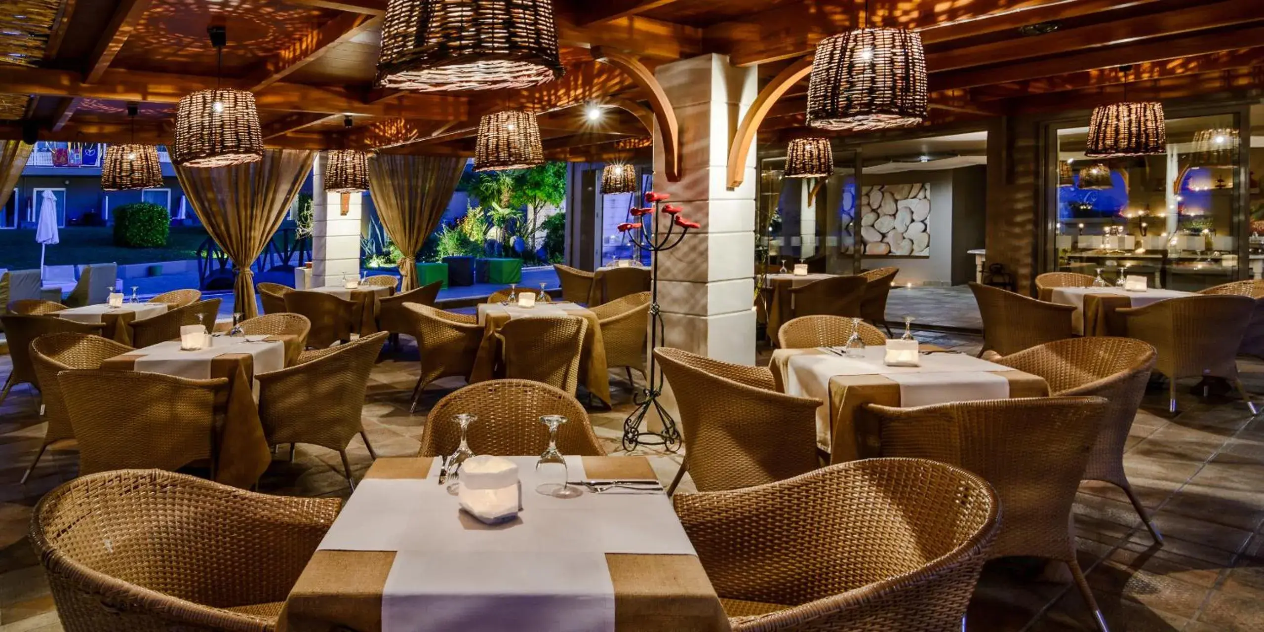 Restaurant/places to eat in Dion Palace Resort and Spa Restaurant/places to eat in Dion Palace Resort and Spa