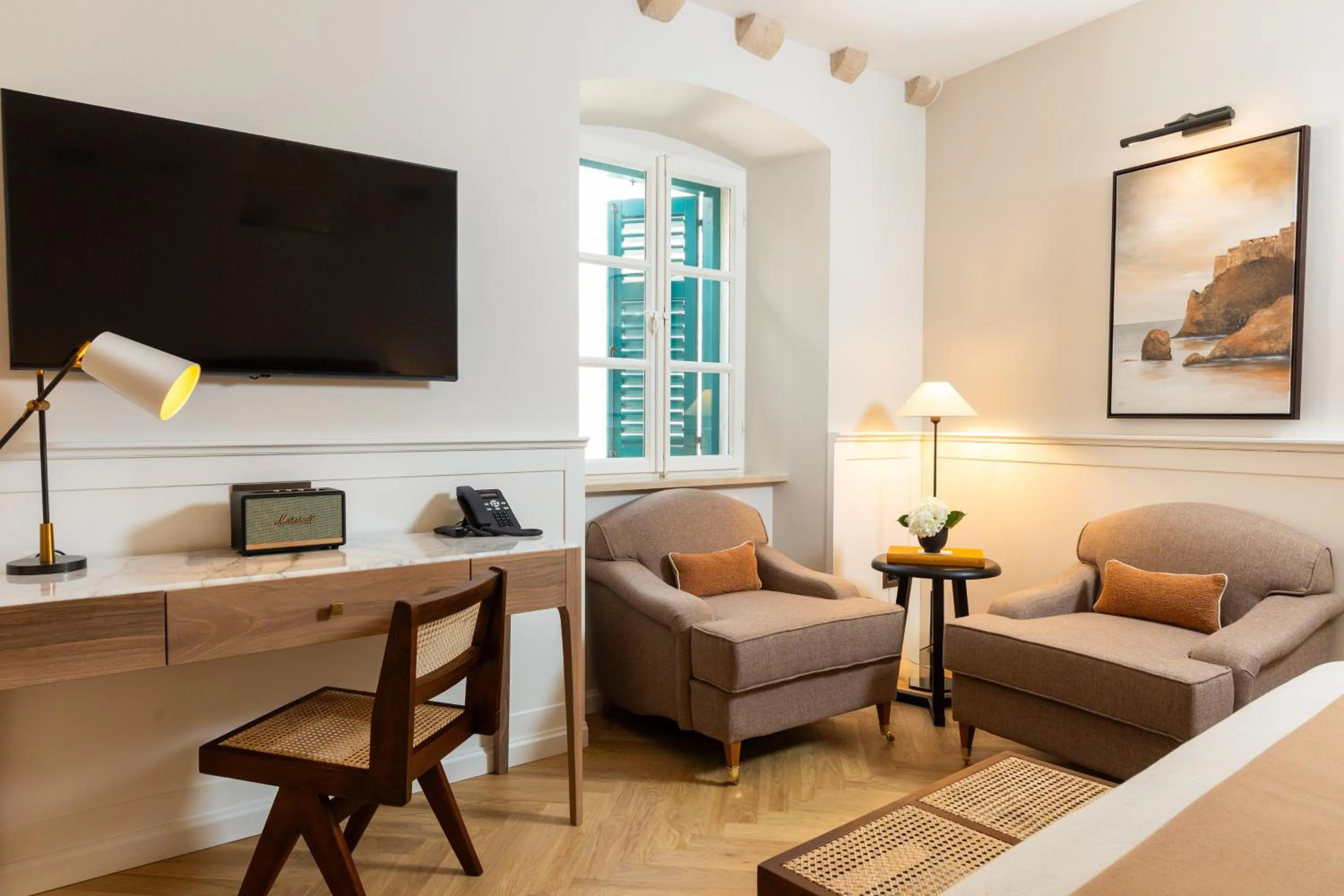 TV and multimedia in Boutique Hotel Stari Grad