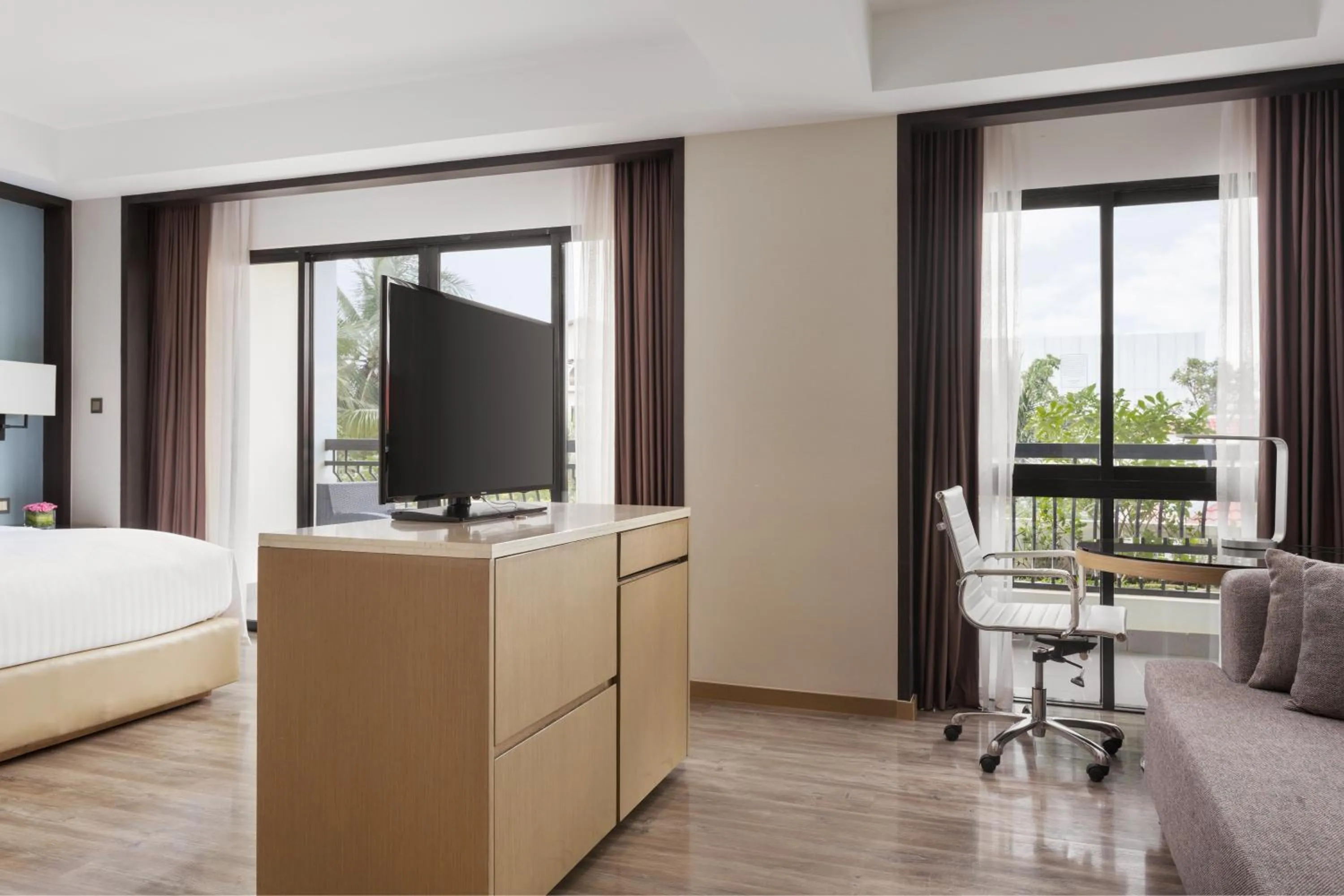 Seating area, Bed in Courtyard by Marriott Siem Reap Resort