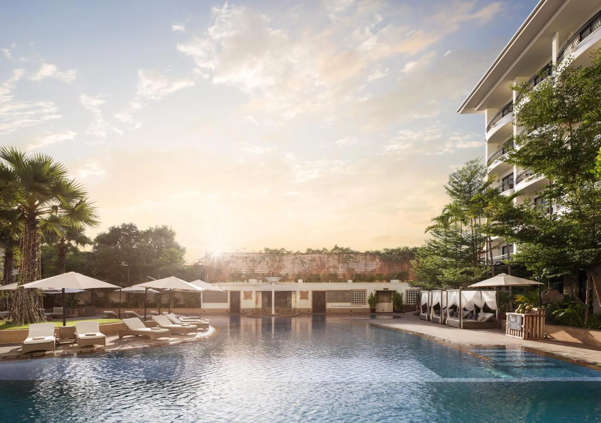 Swimming pool in Courtyard by Marriott Siem Reap Resort