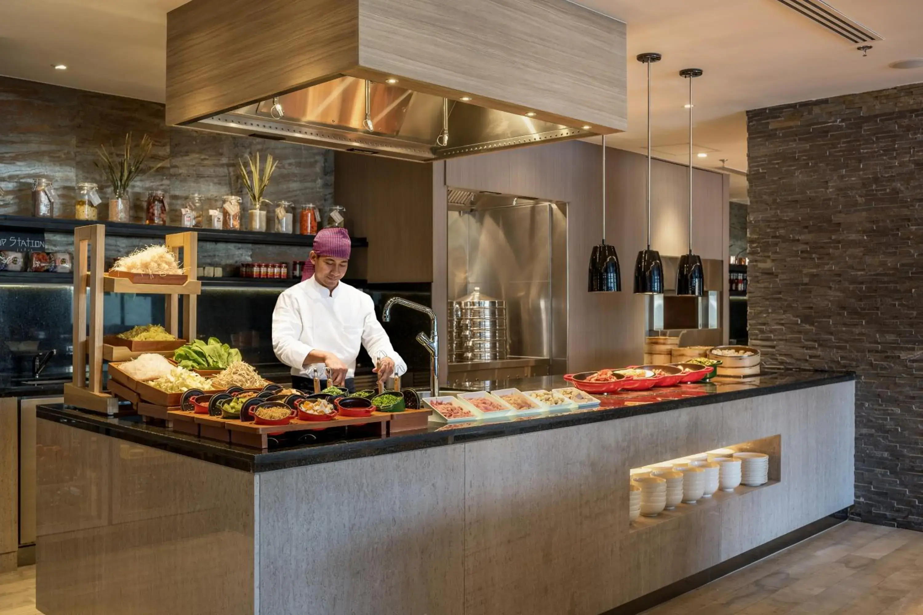 Restaurant/places to eat in Courtyard by Marriott Siem Reap Resort Restaurant/places to eat in Courtyard by Marriott Siem Reap Resort