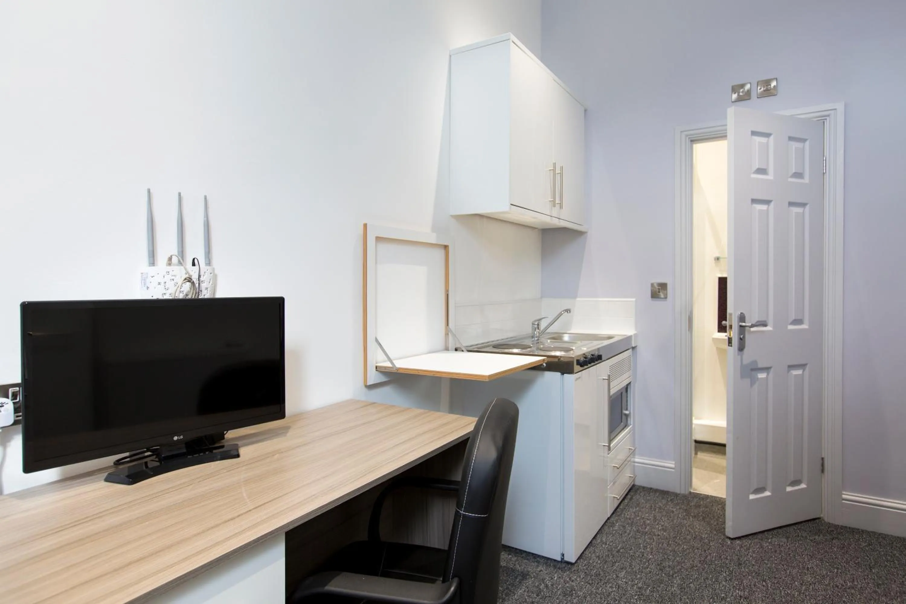 Kitchen or kitchenette in Old County Court