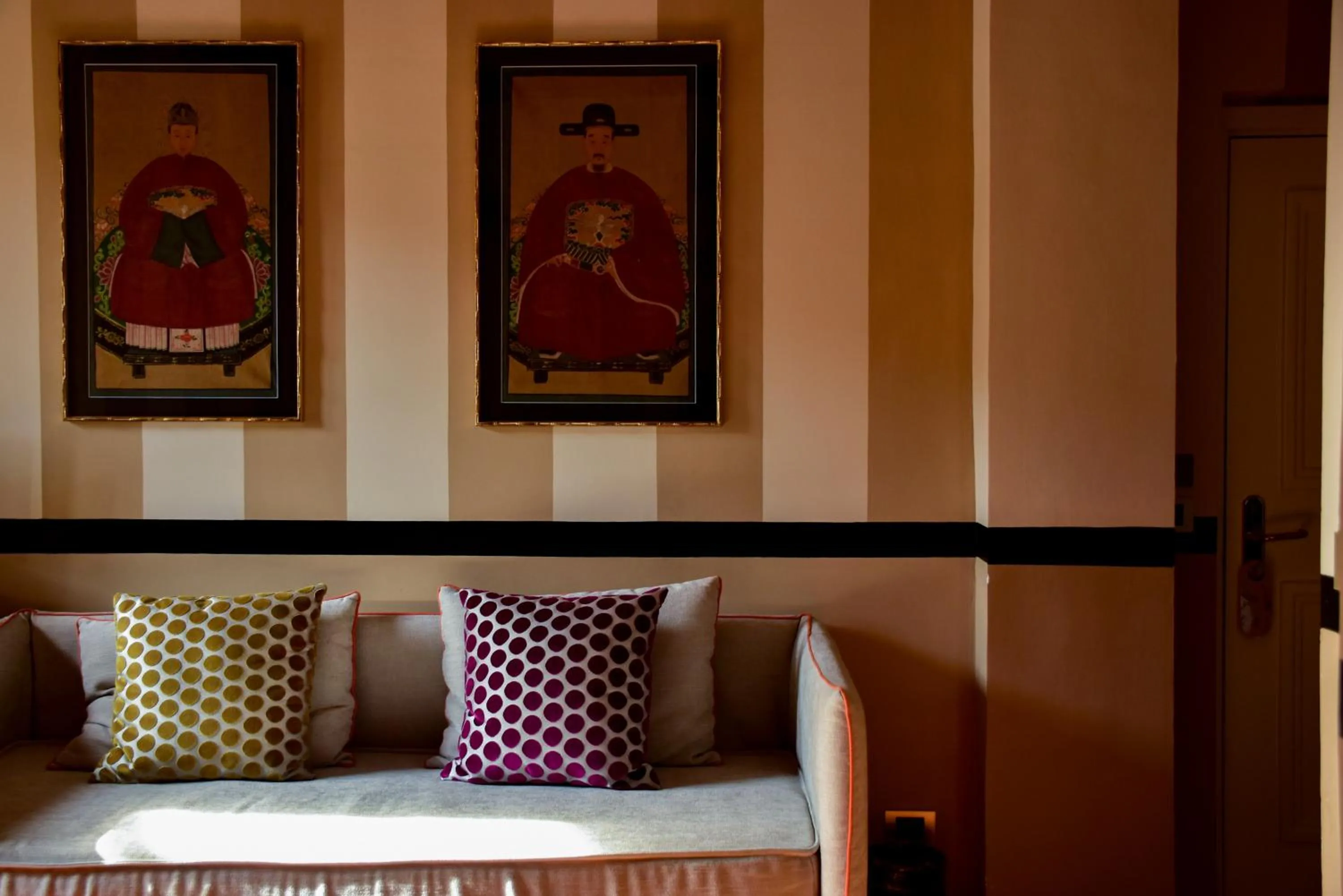 Decorative detail, Bed in Hotel Hermitage