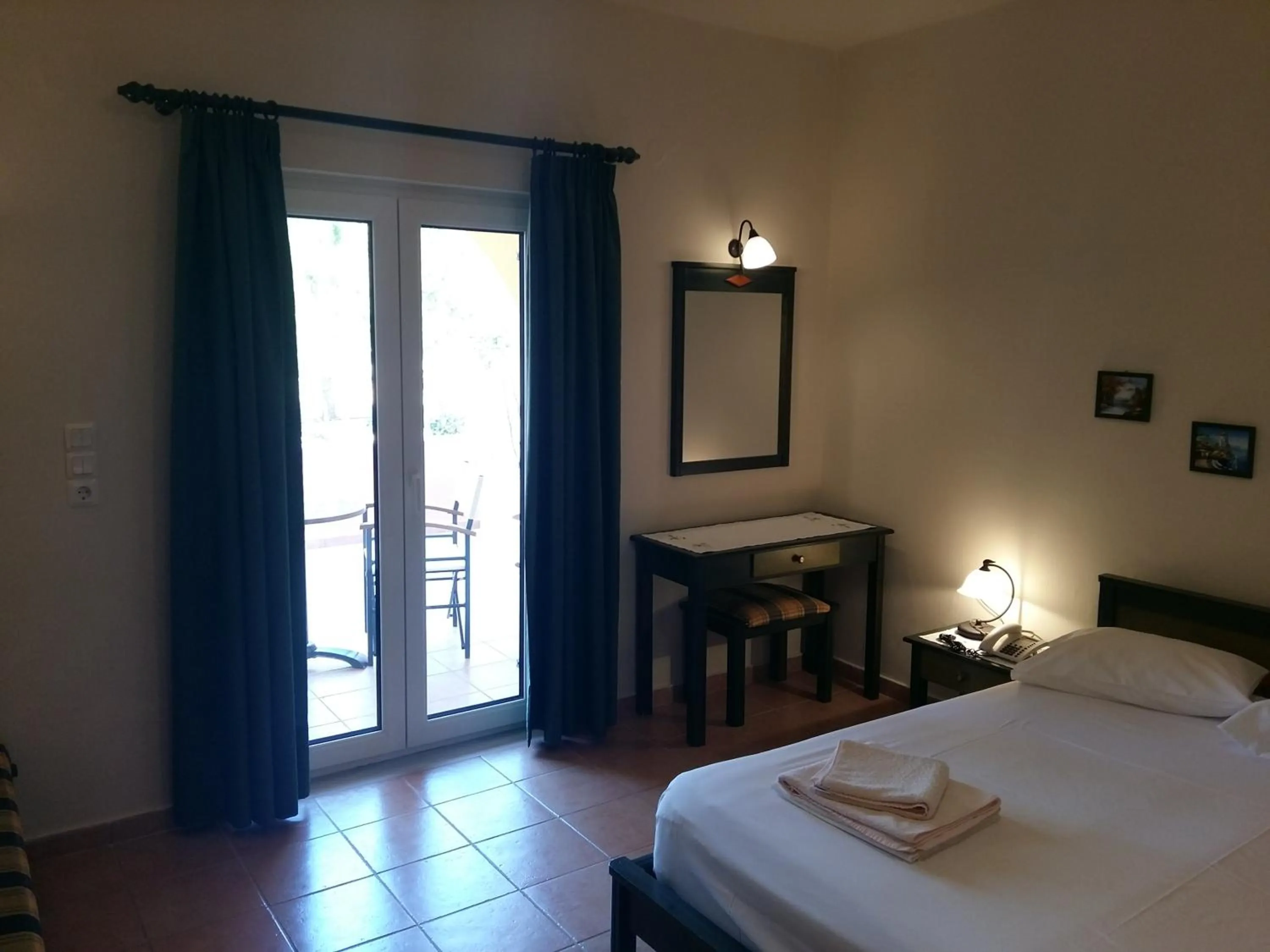 Bedroom, Bed in Kallicrates Village