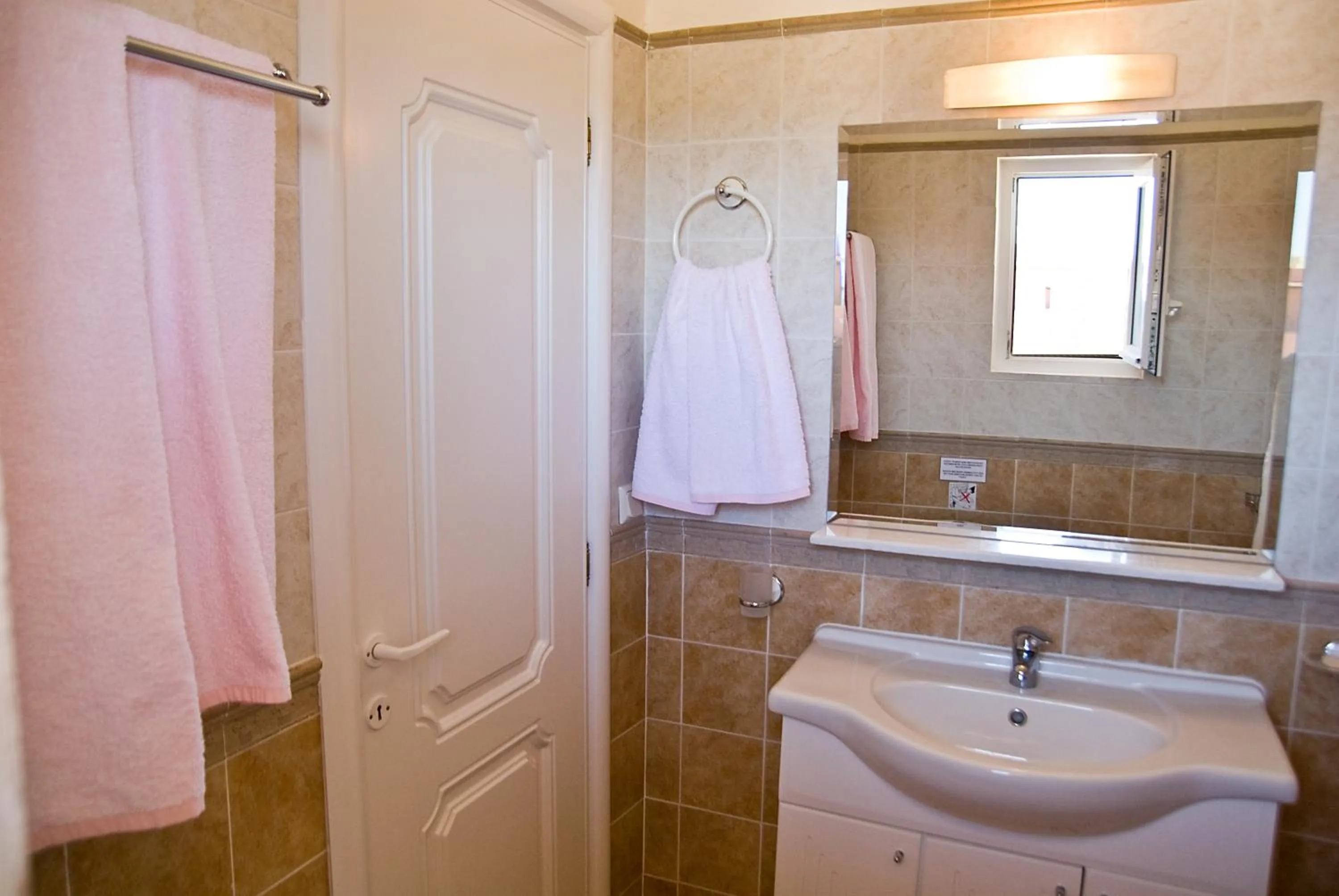 Toilet in Kallicrates Village