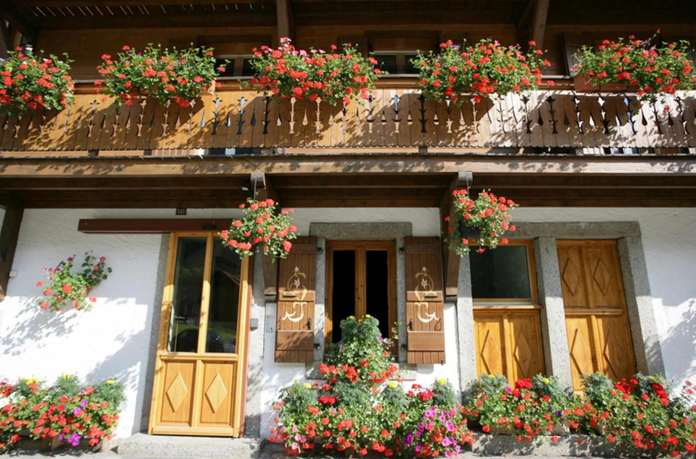 Facade/entrance in Aiguille du Midi - Hôtel & Restaurant