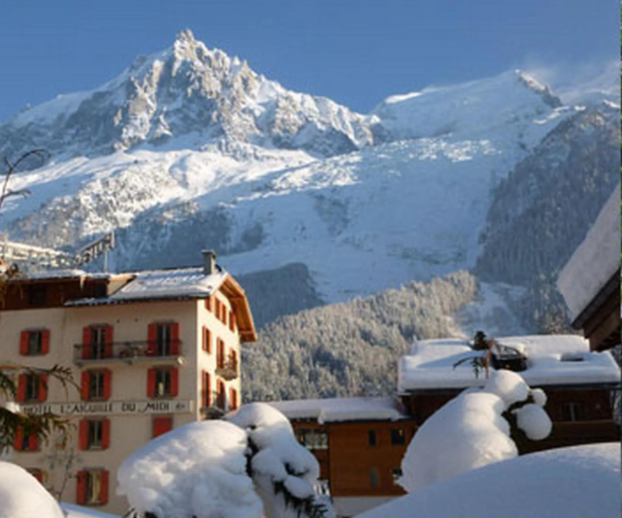 Facade/entrance in Aiguille du Midi - Hôtel & Restaurant
