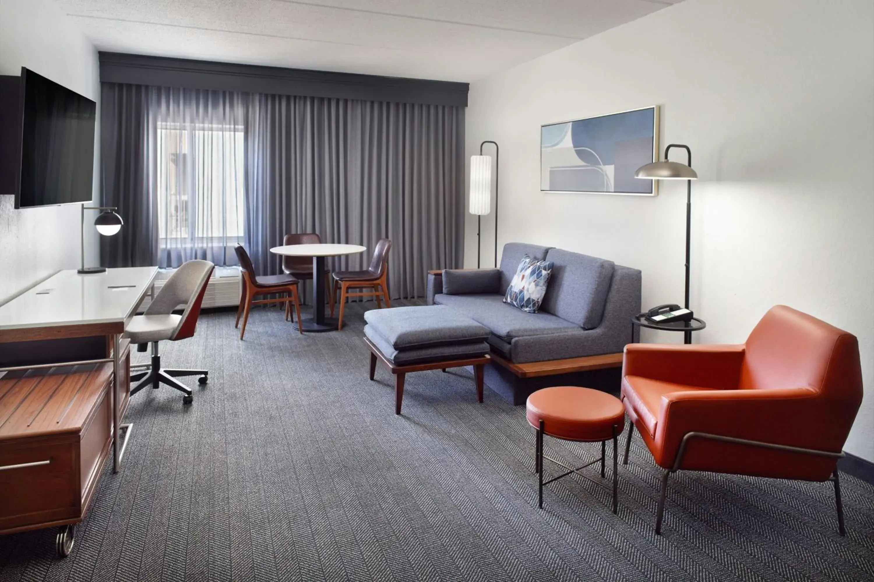 One-Bedroom Suite with King Bed and Sofa Bed in Courtyard by Marriott Myrtle Beach Broadway One-Bedroom Suite with King Bed and Sofa Bed in Courtyard by Marriott Myrtle Beach Broadway