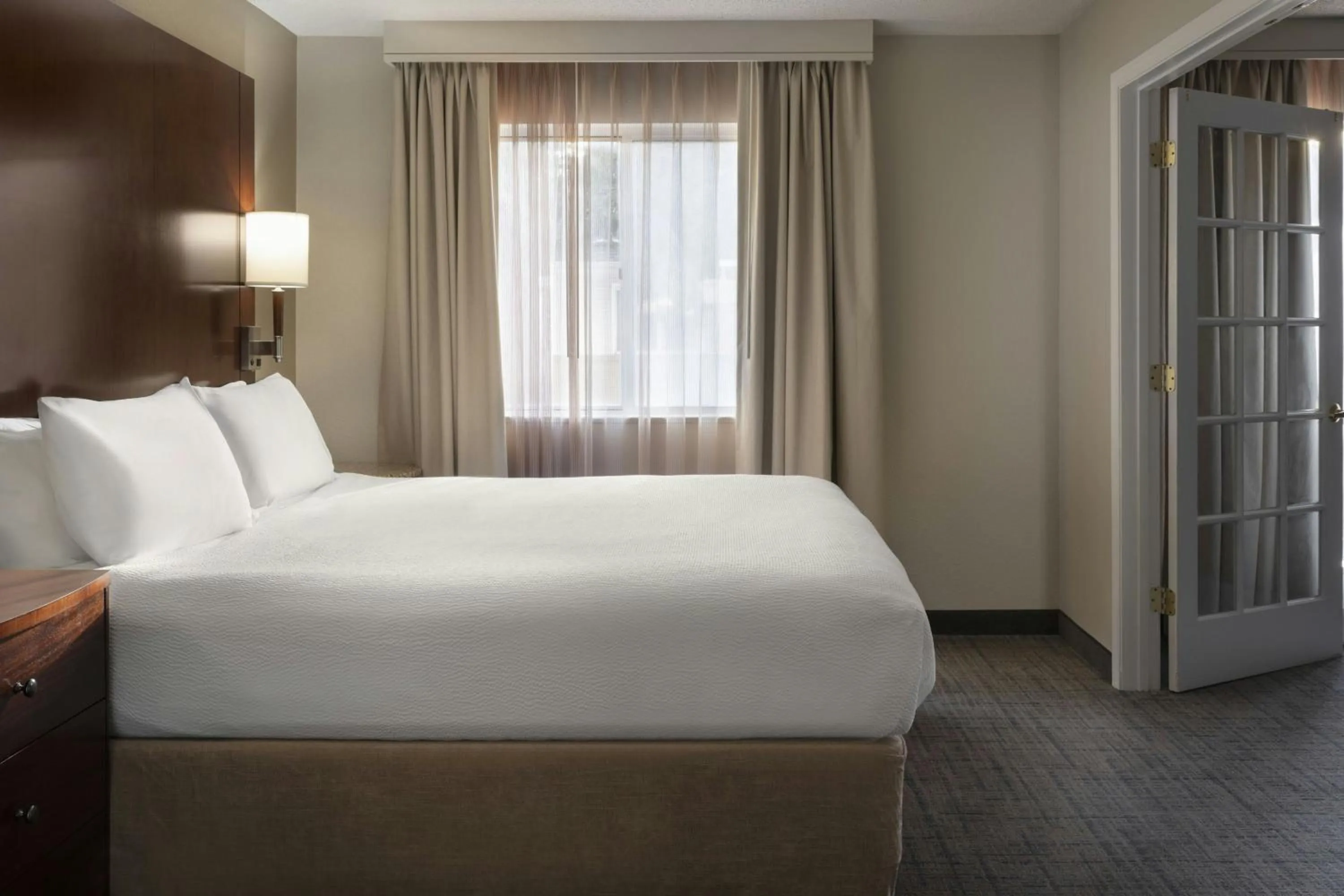 Bedroom, Bed in Residence Inn Pleasant Hill Concord